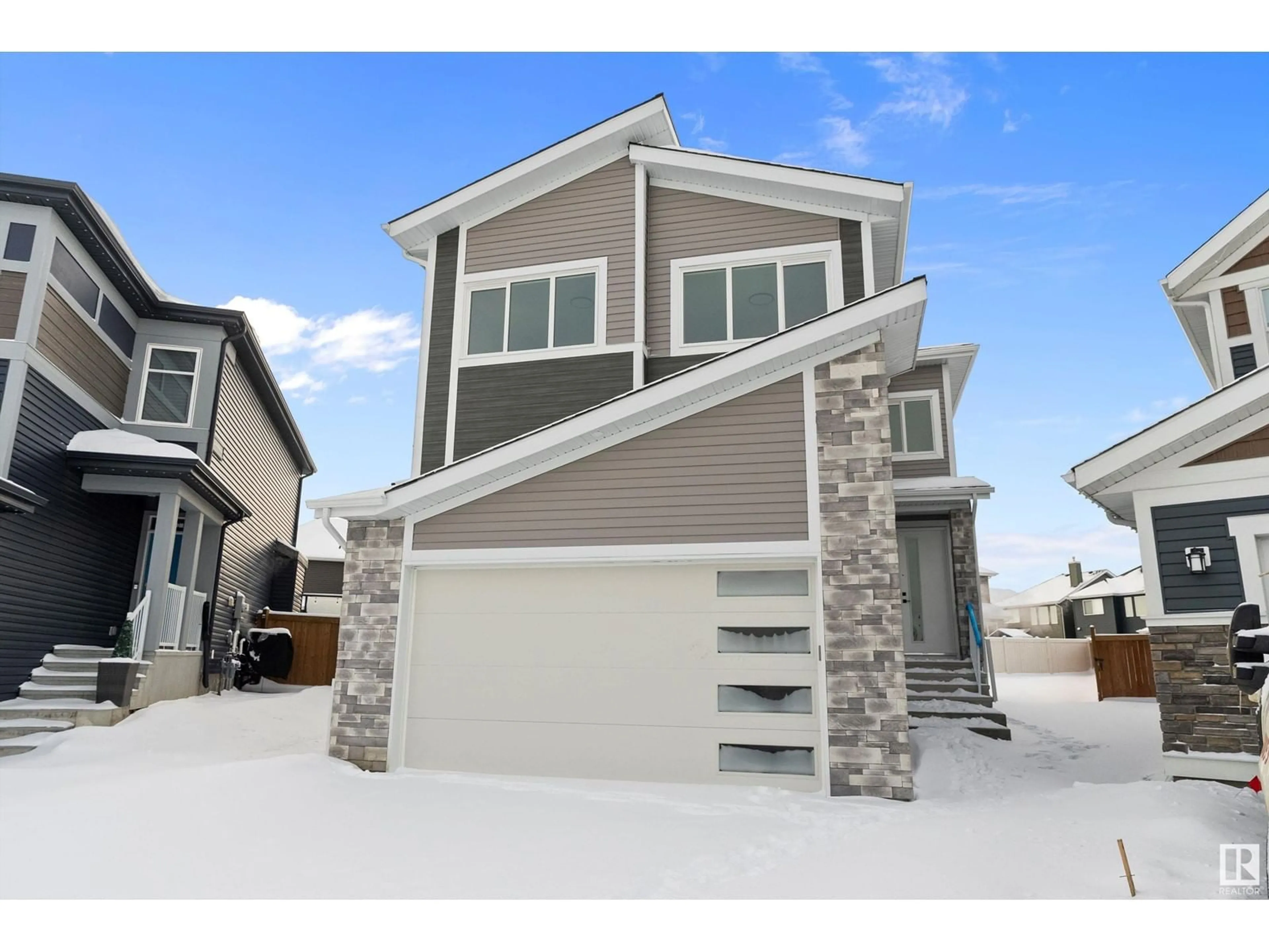 Home with vinyl exterior material, street for 9 Sturtz HO, Leduc Alberta T9E1M6