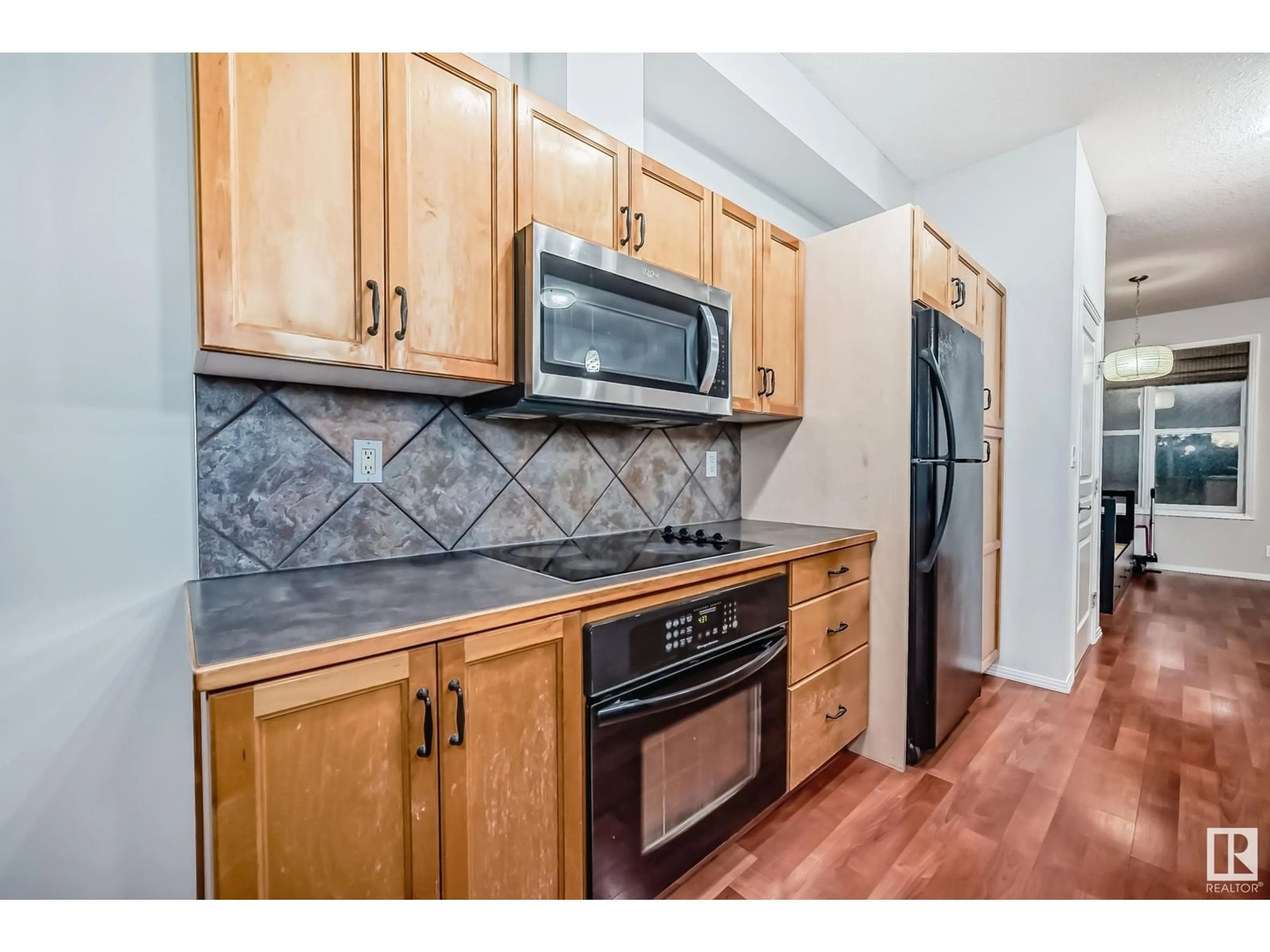 Standard kitchen, unknown for #327 4831 104A ST NW, Edmonton Alberta T6H0R5