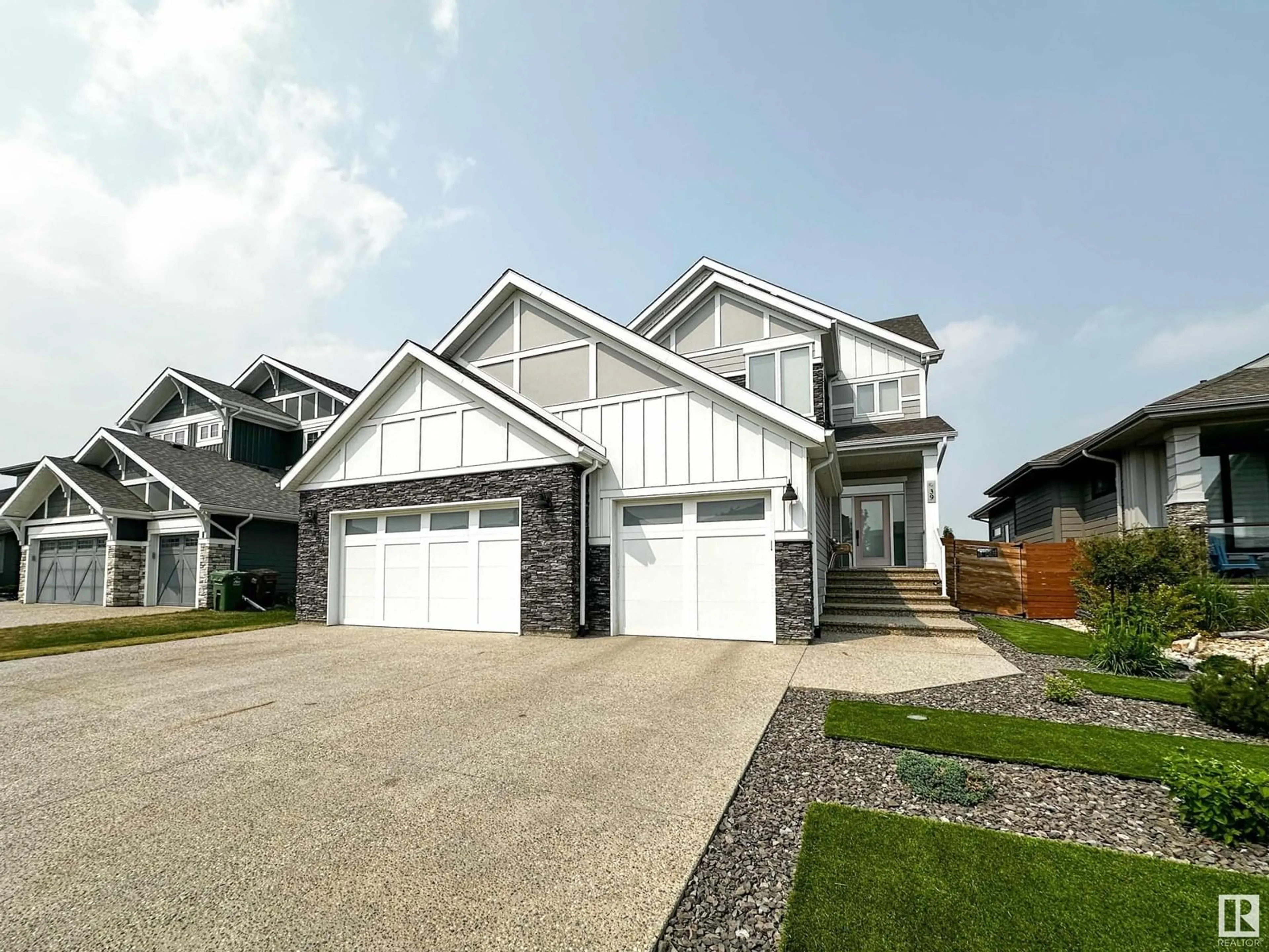 Home with vinyl exterior material, street for 39 JACOBS CL, St. Albert Alberta T8N7S4