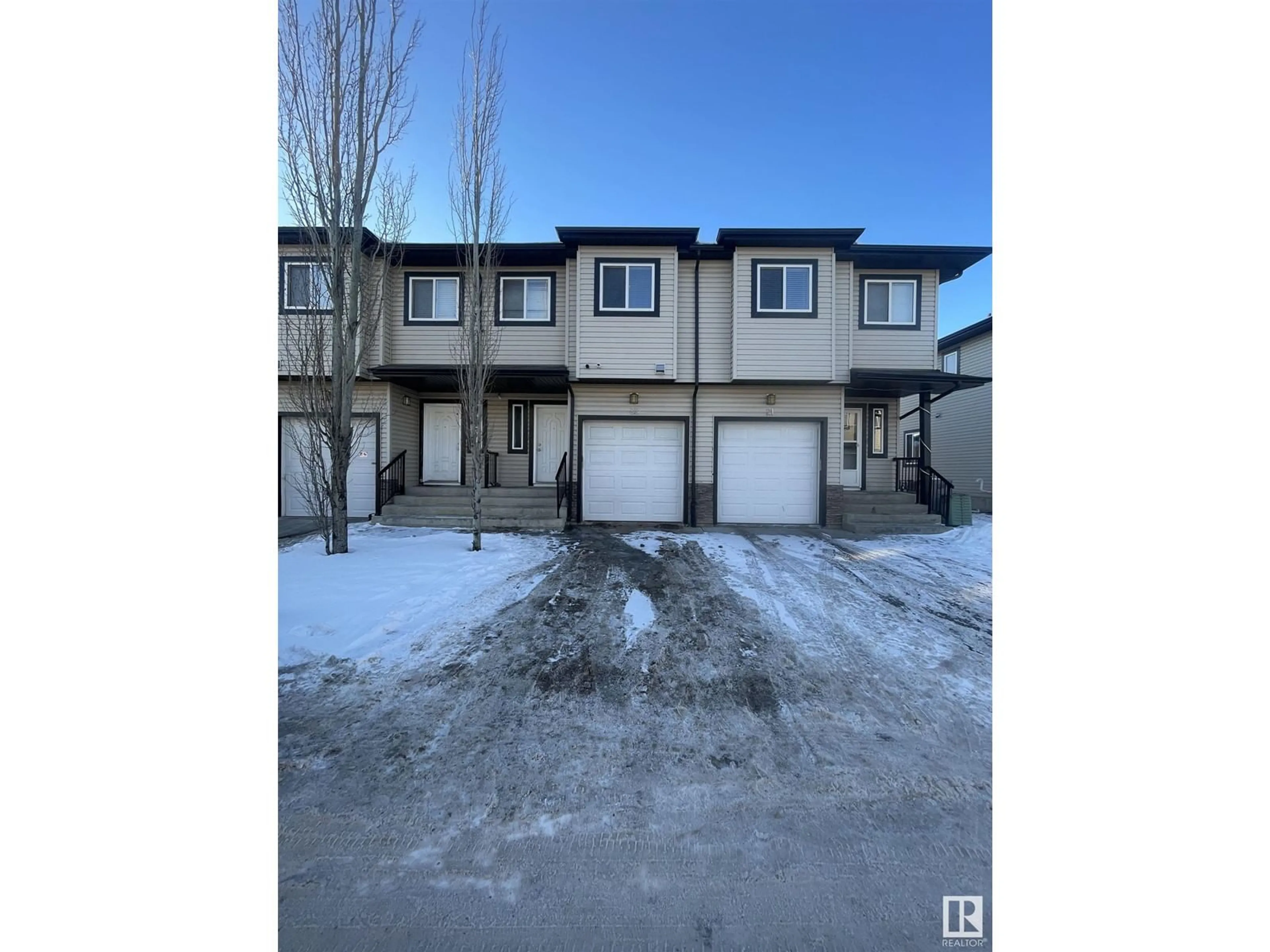 A pic from outside/outdoor area/front of a property/back of a property/a pic from drone, street for #22 1820 34 AV NW, Edmonton Alberta T6T1Y9