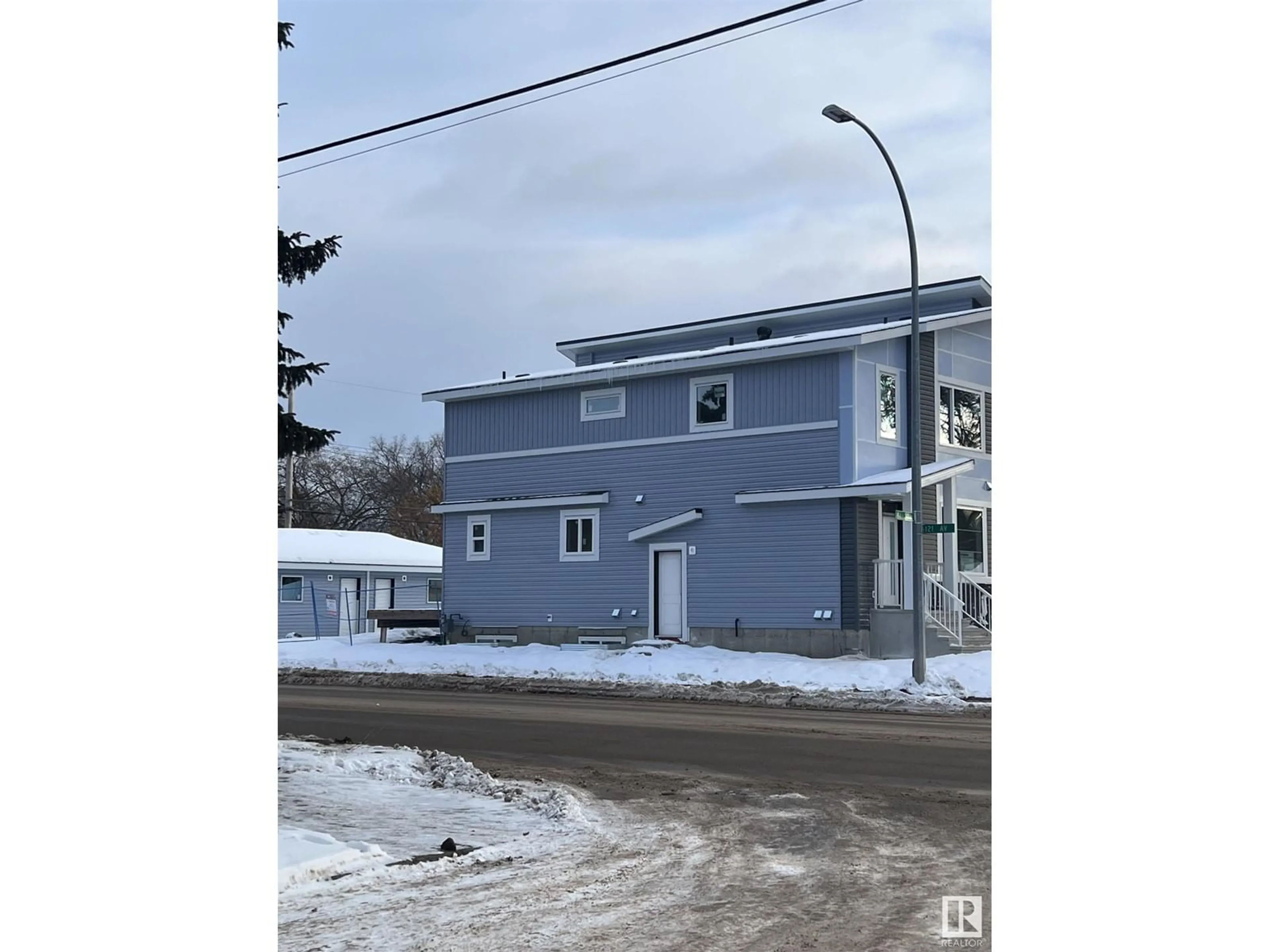 Unknown for 12039 41 ST NW, Edmonton Alberta T5W2M3