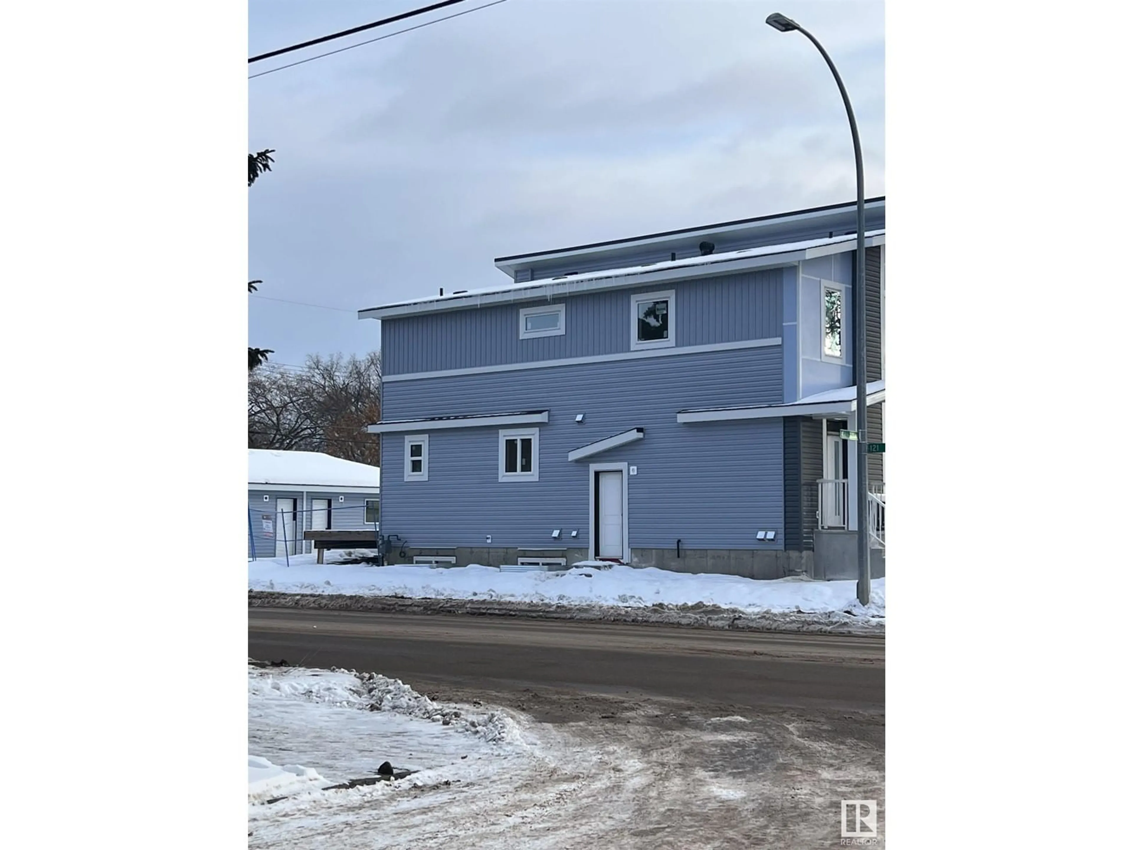 Unknown for 12039 41 ST NW, Edmonton Alberta T5W2M3