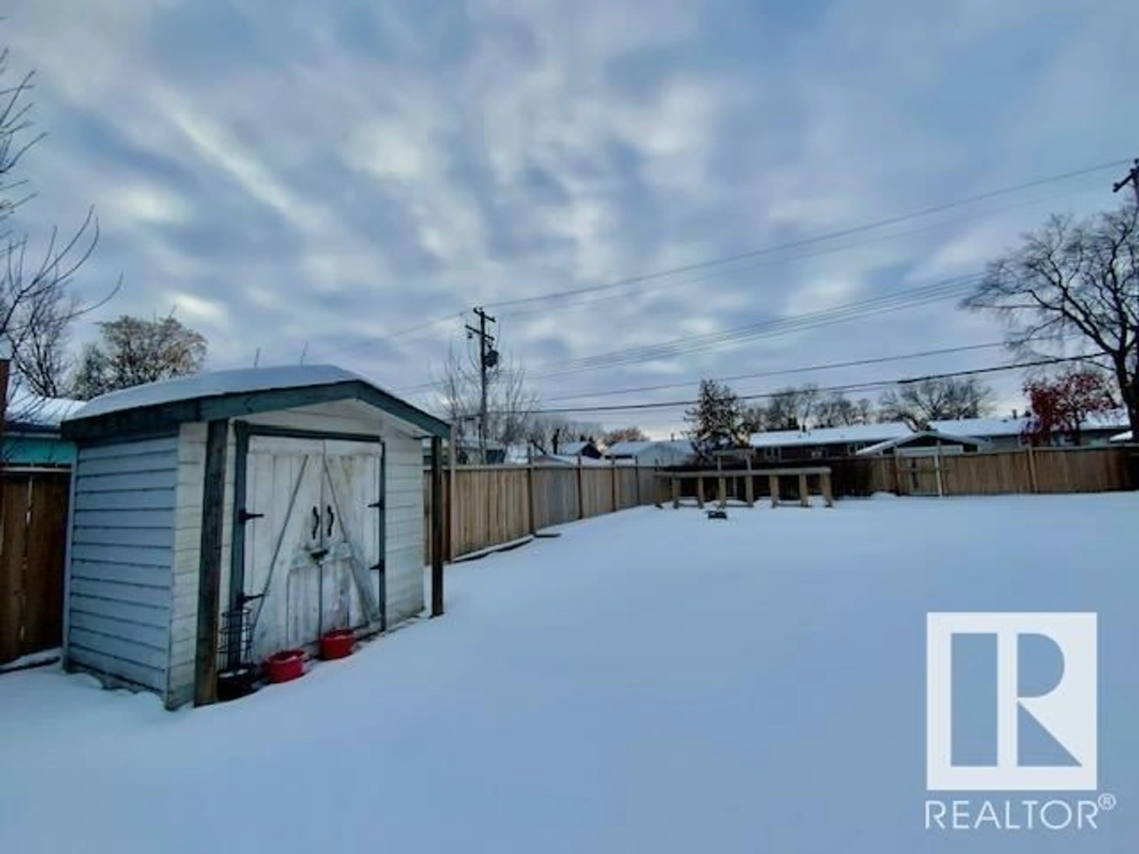 Shed for 4725 49 AV, Wetaskiwin Alberta T9A0P5