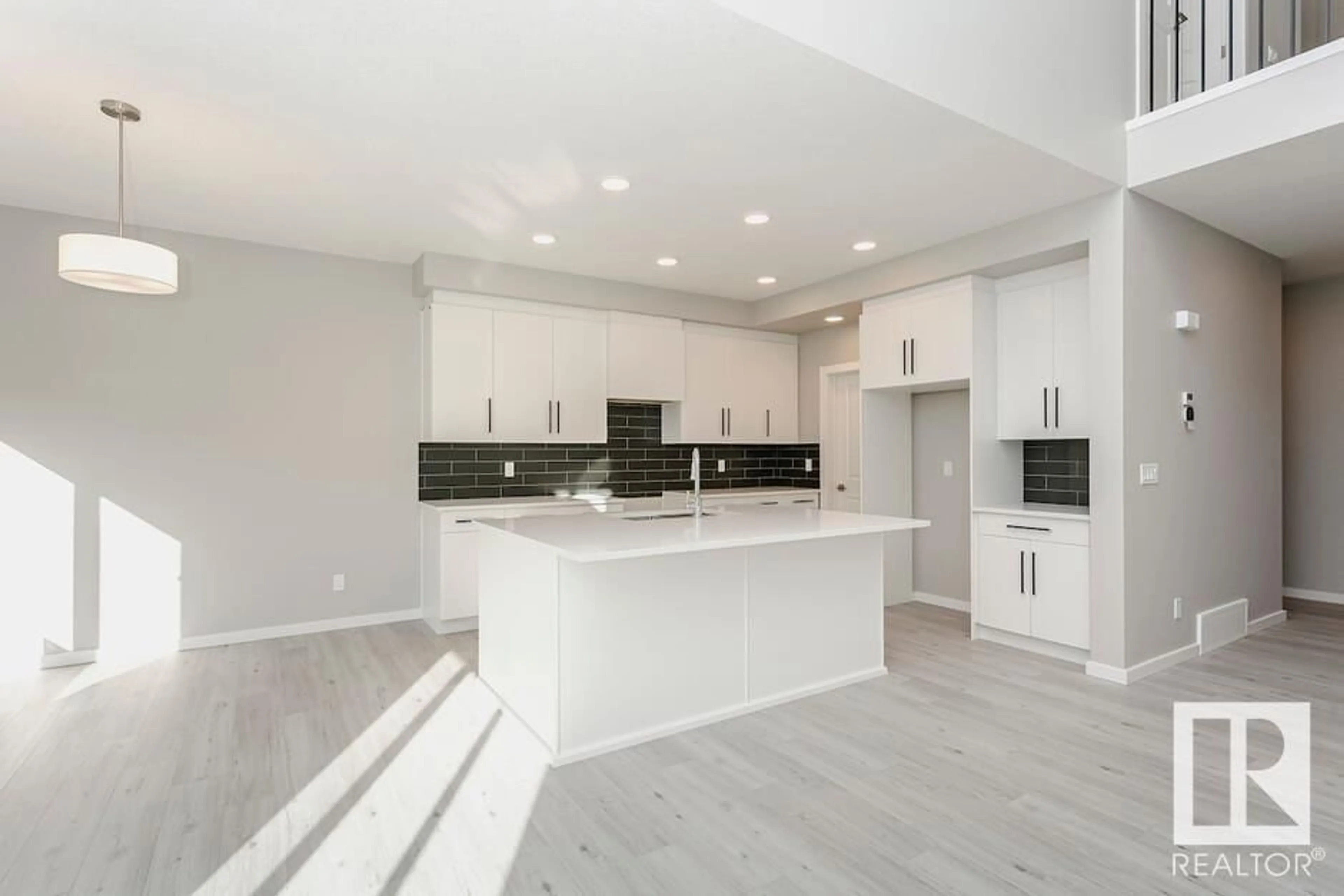 Open concept kitchen, ceramic/tile floor for 33 CANNES CV, St. Albert Alberta T8T2C6