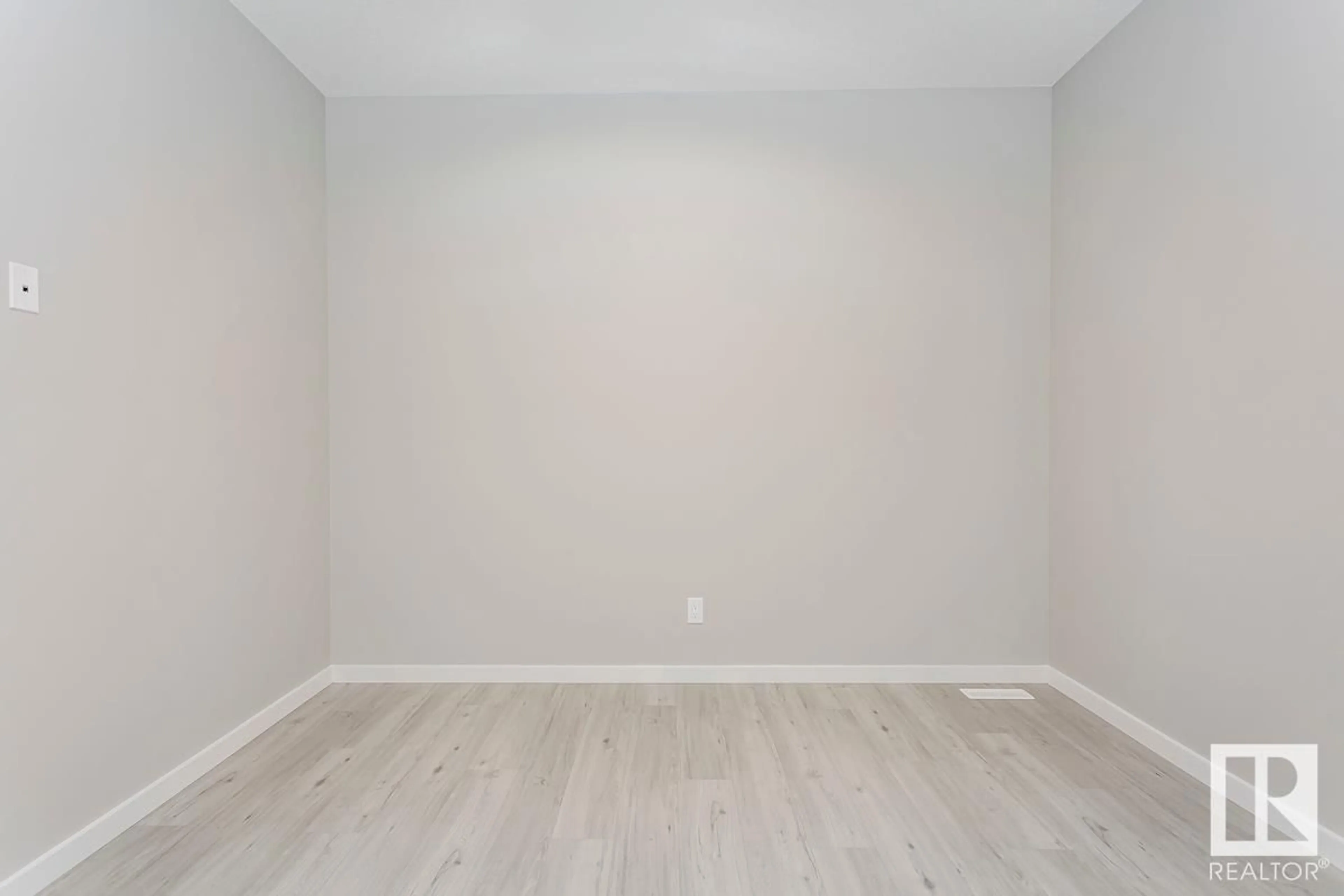 A pic of a room for 27 CANNES CV, St. Albert Alberta T8T2C6