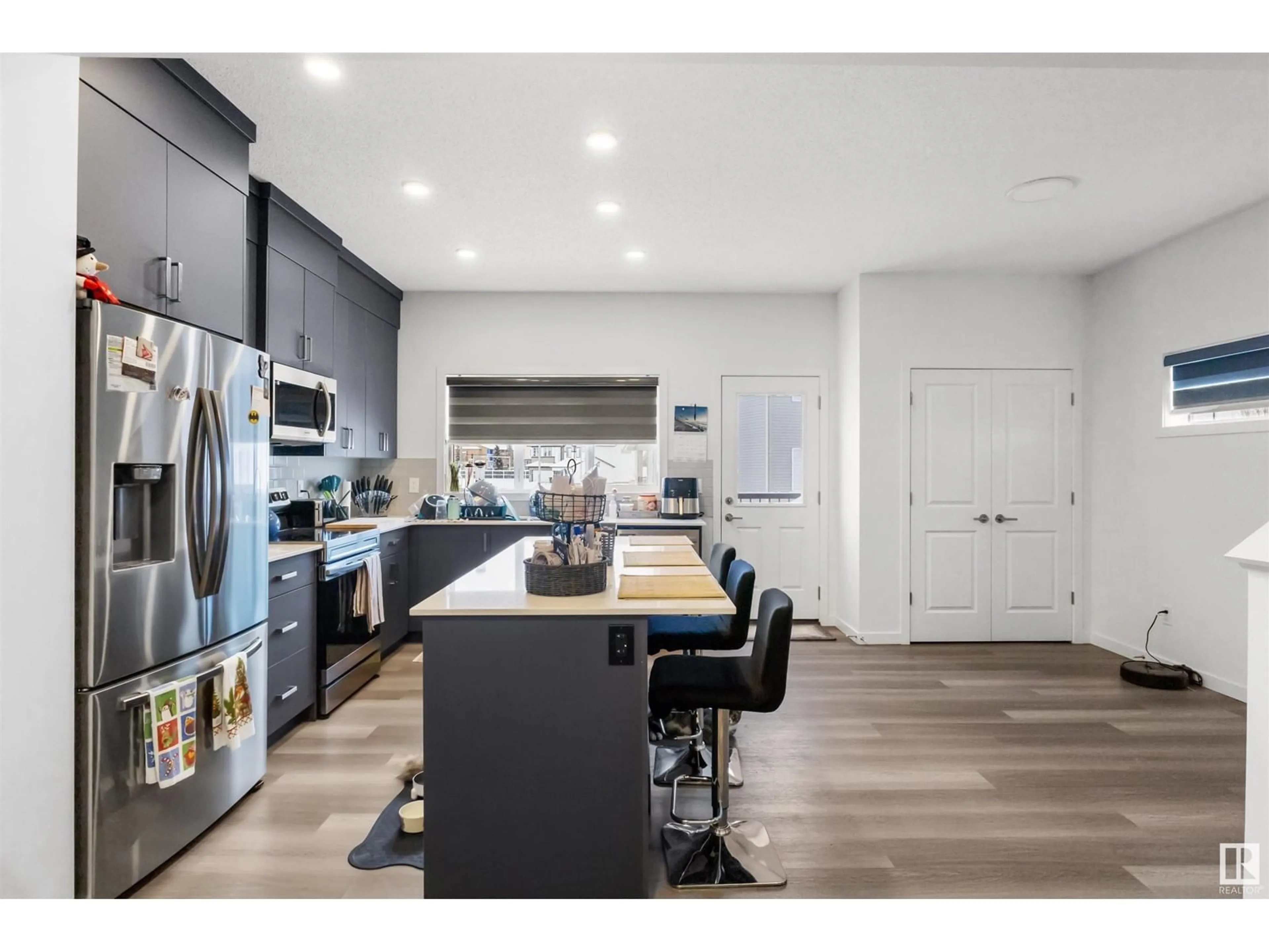 Open concept kitchen, unknown for 2831 152 AV NW, Edmonton Alberta T5Y3Y8