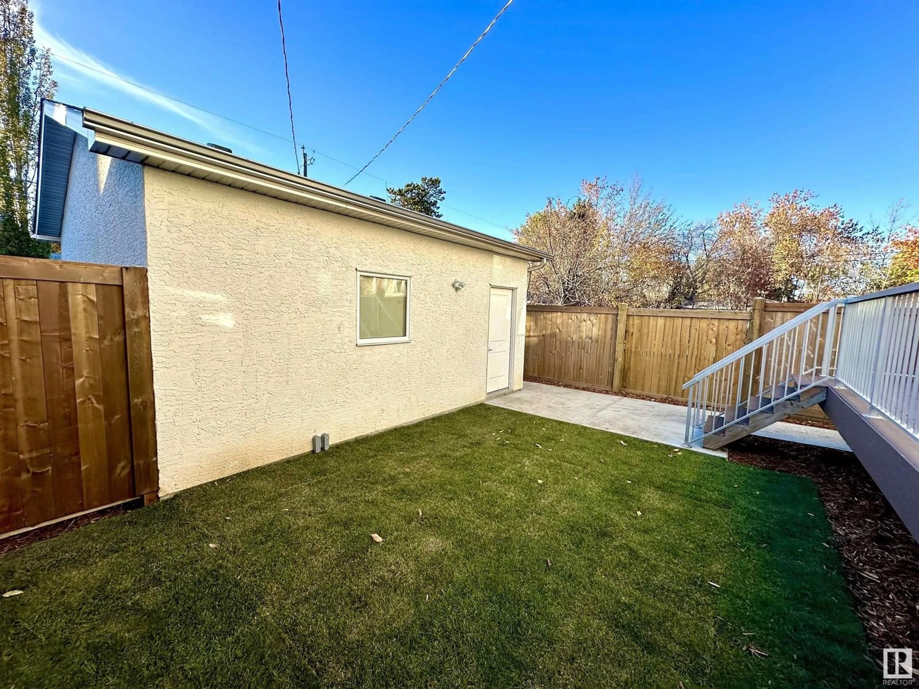 A pic from outside/outdoor area/front of a property/back of a property/a pic from drone, street for 8420 117 ST NW, Edmonton Alberta T6G1R4