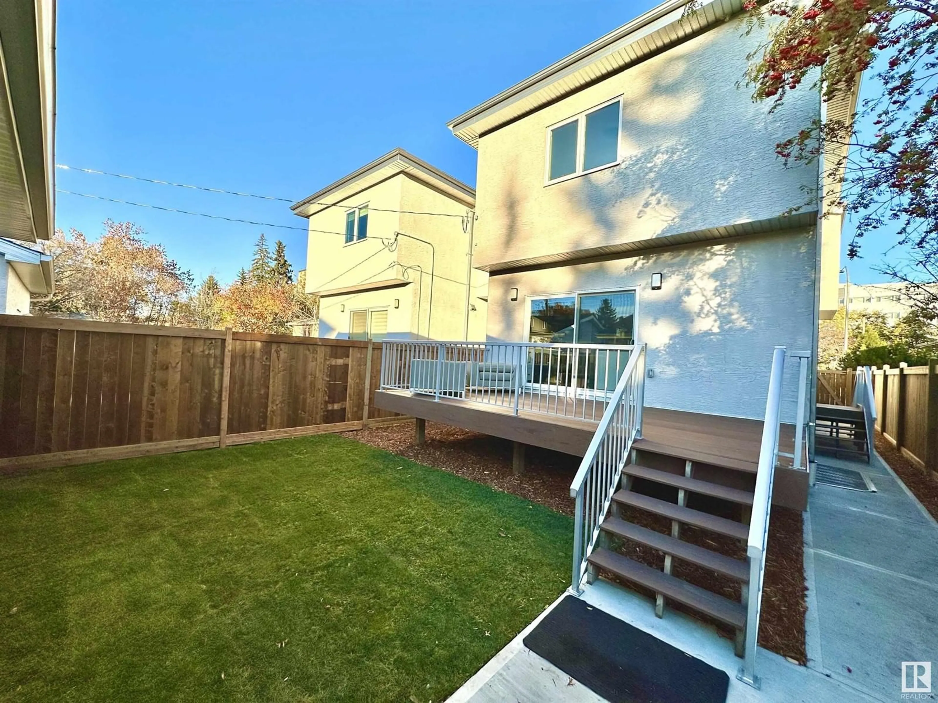 Patio, street for 8422 117 ST NW, Edmonton Alberta T6G1R4