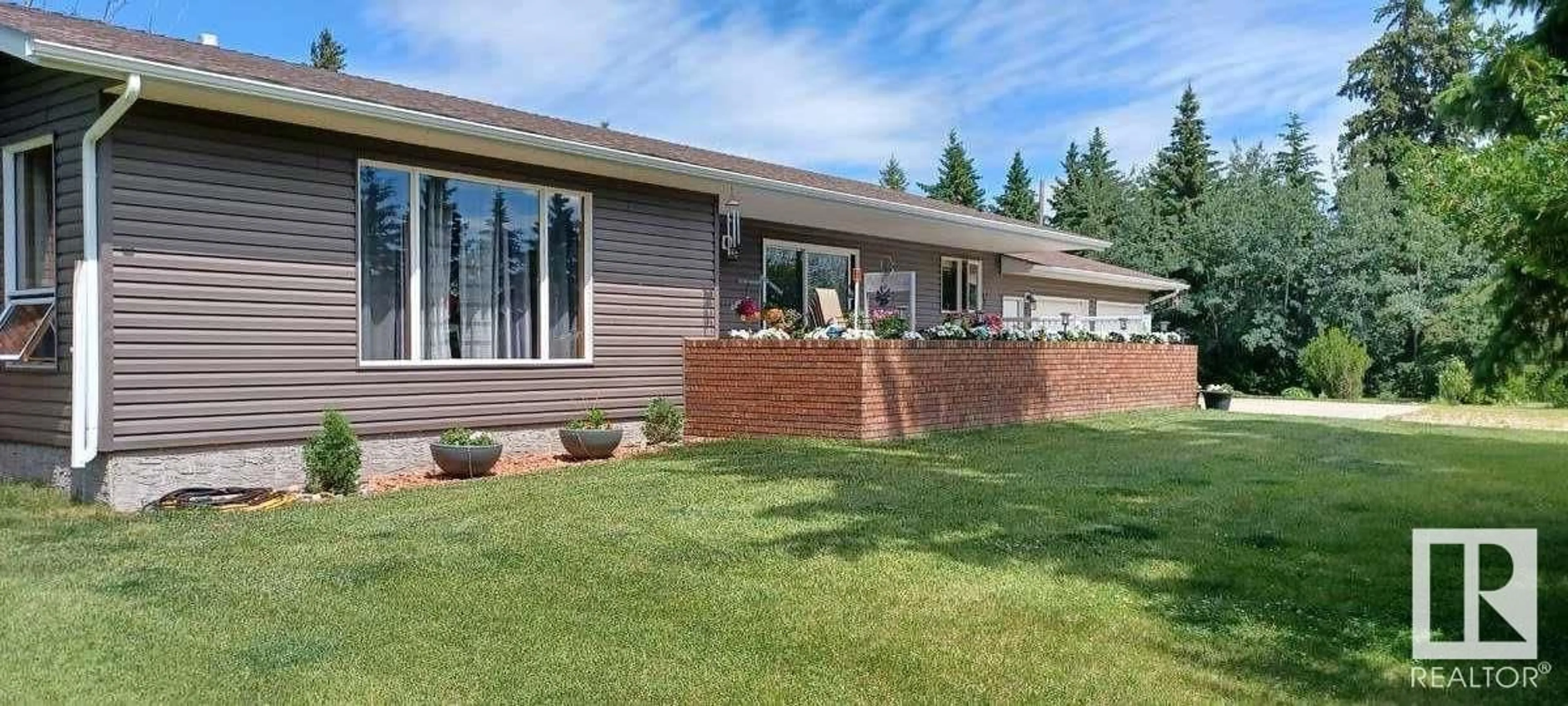 Home with brick exterior material, unknown for 462066 RANGE ROAD 262, Rural Wetaskiwin County Alberta T9A1X2