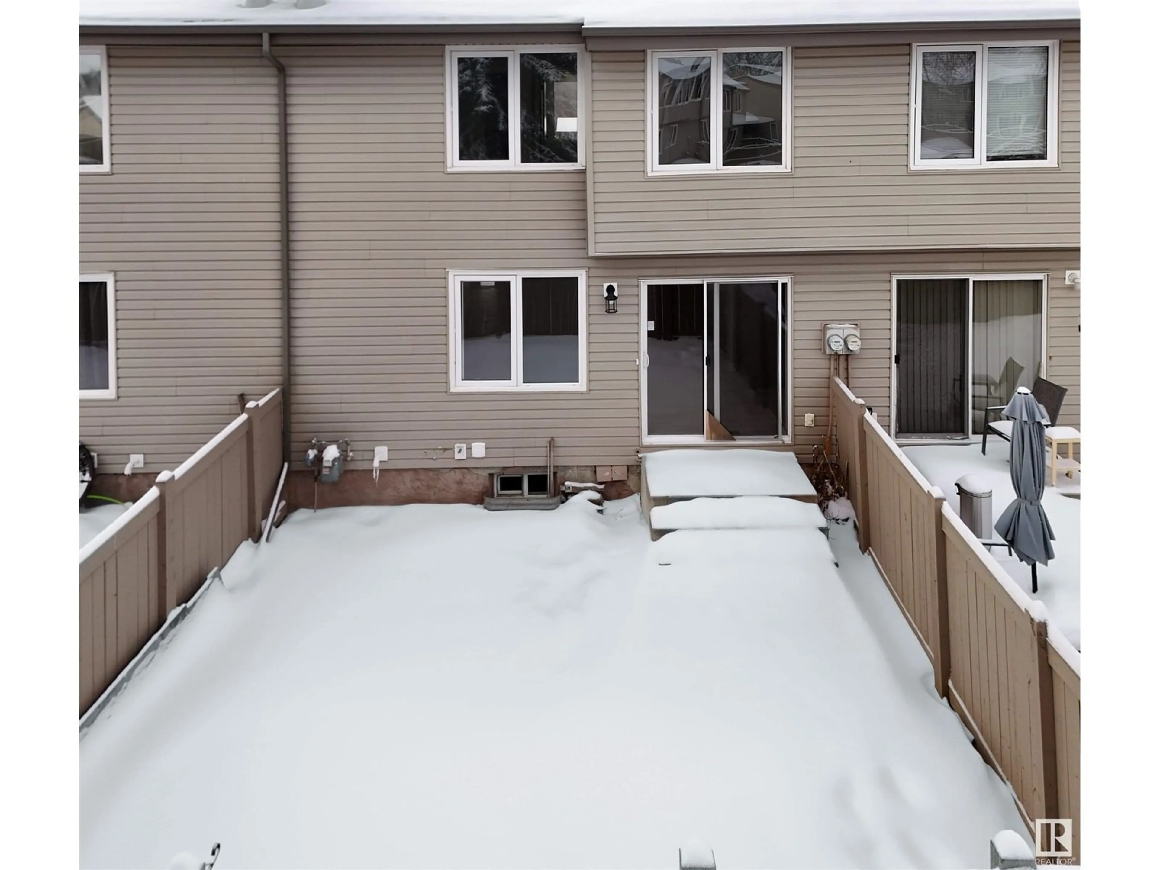 Patio, street for 26 AKINSDALE GD, St. Albert Alberta T8N3M6