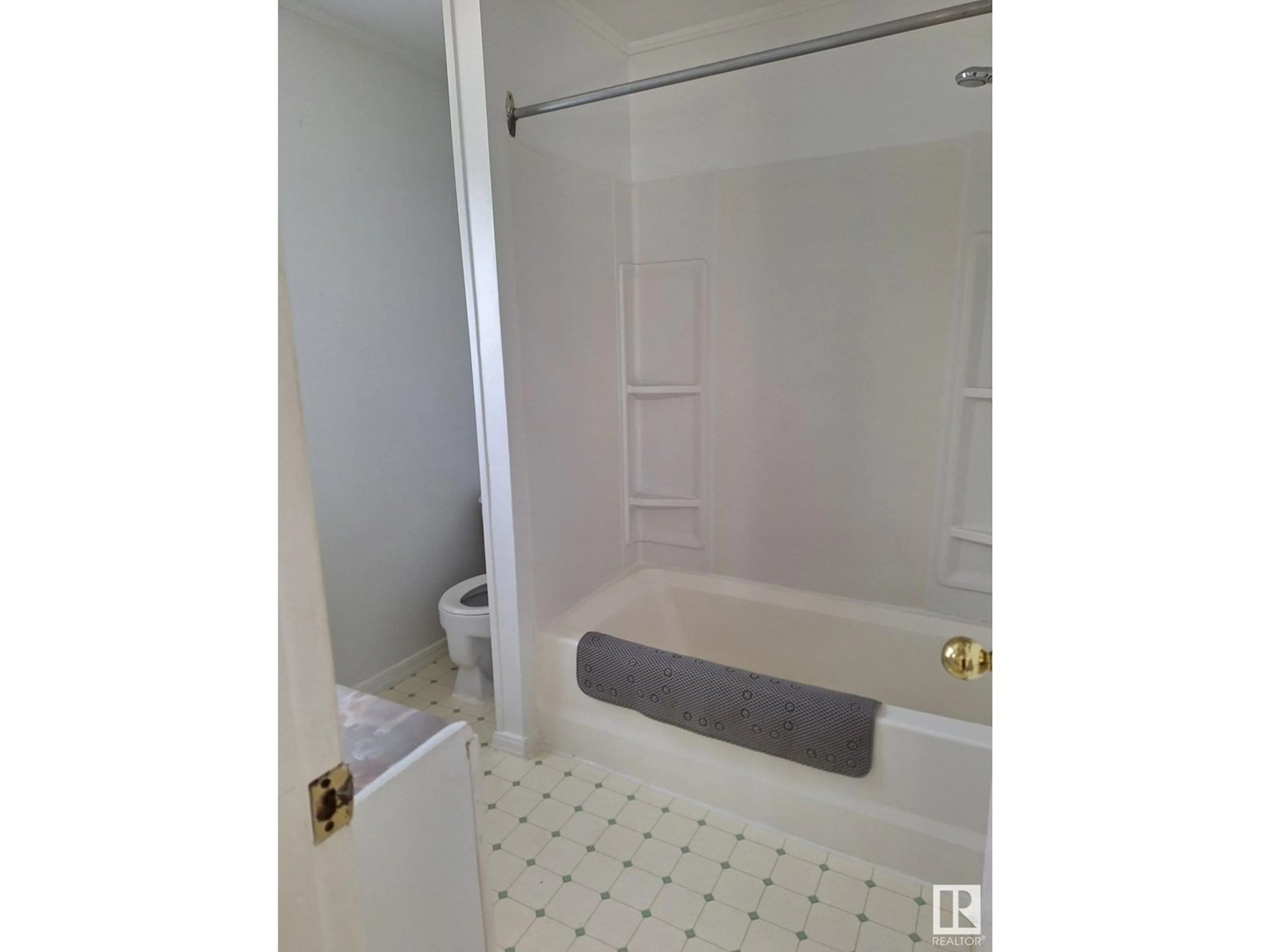 Standard bathroom, unknown for 12941 125 ST NW, Edmonton Alberta T5L0V3