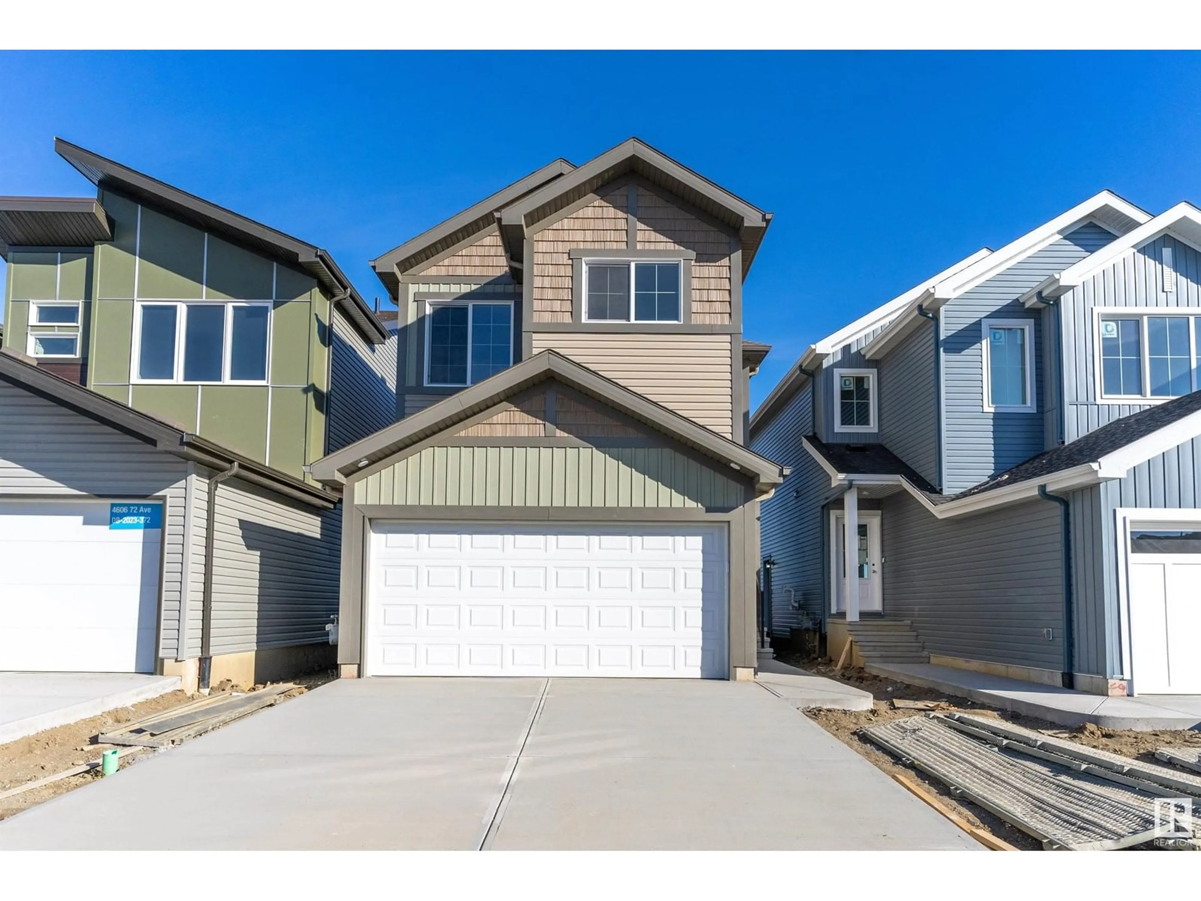 Home with vinyl exterior material, street for 4604 72 AV, Beaumont Alberta T4X3B1