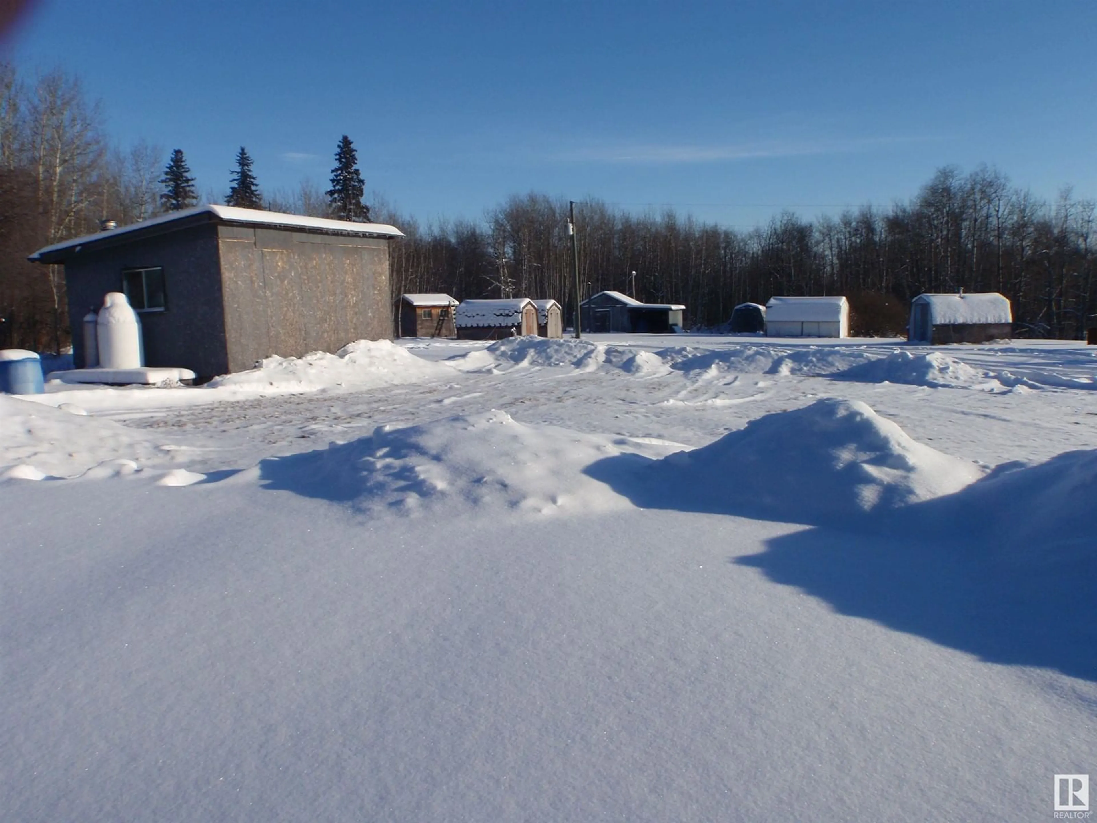 Shed for 58217 RR 25, Rural Barrhead County Alberta T7N0L5