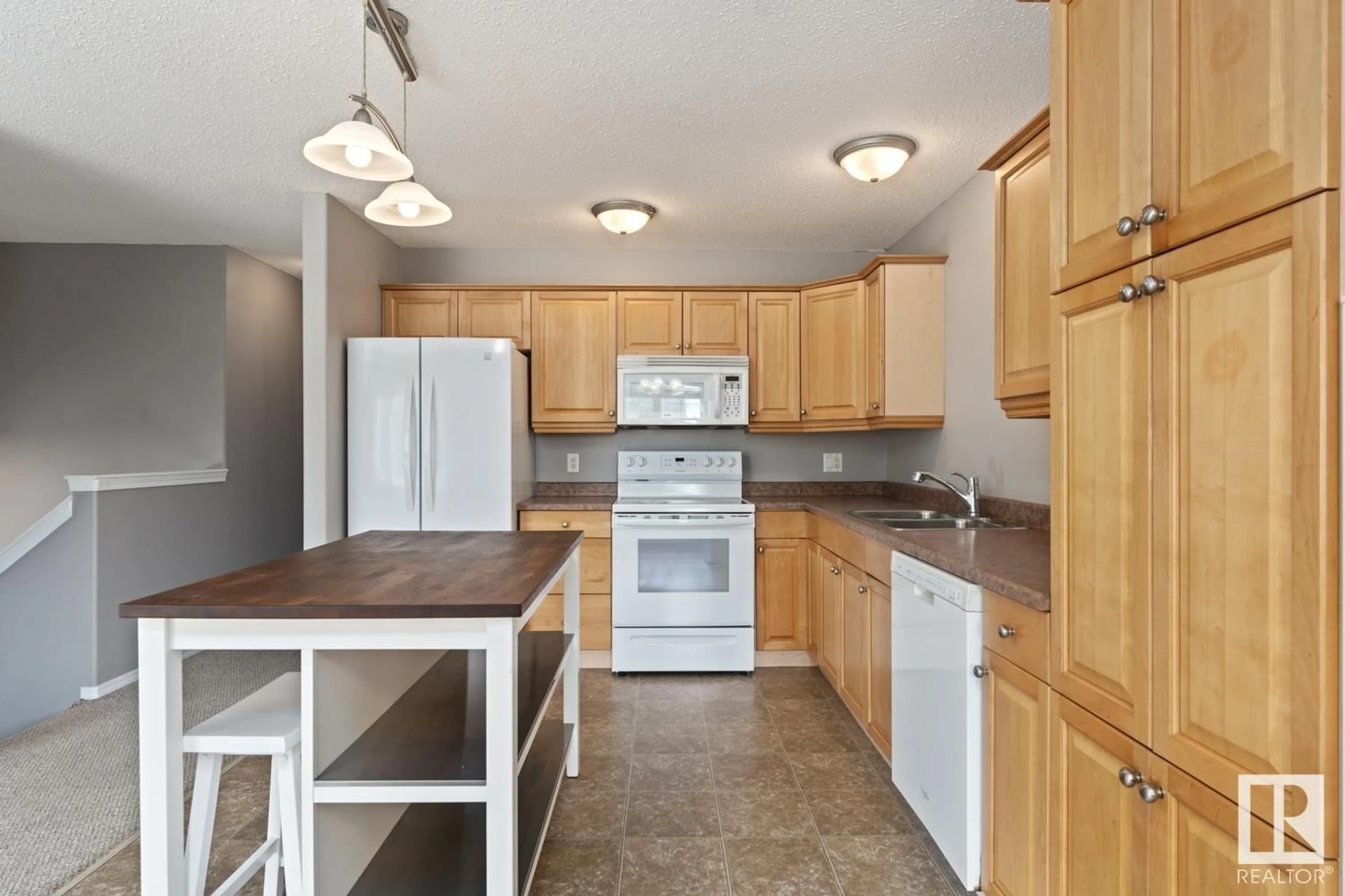 Standard kitchen, unknown for #102 4103 43 AV, Bonnyville Town Alberta T9N1W4