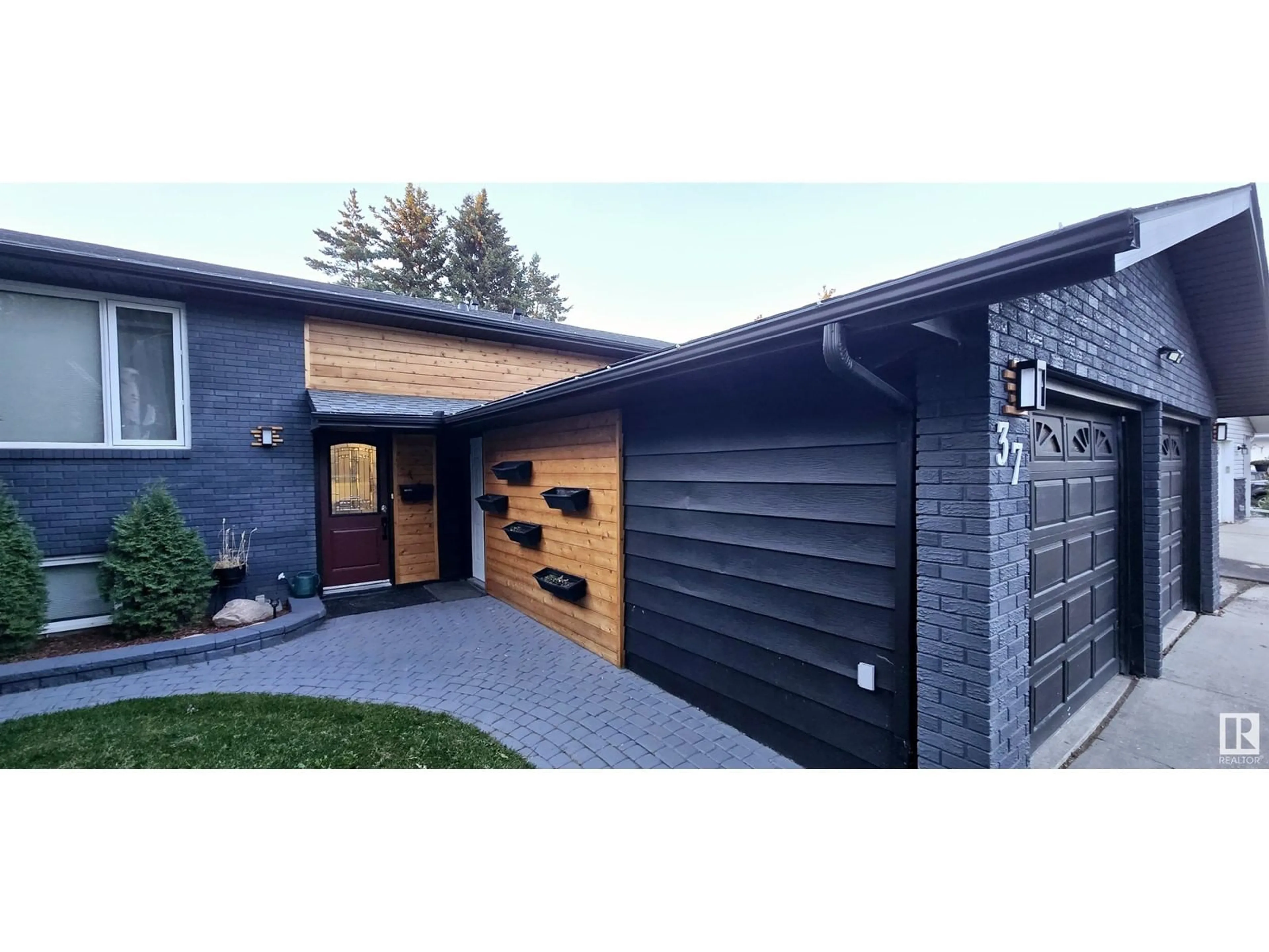 Home with brick exterior material, street for 37 ALPINE BV, St. Albert Alberta T8N2M6