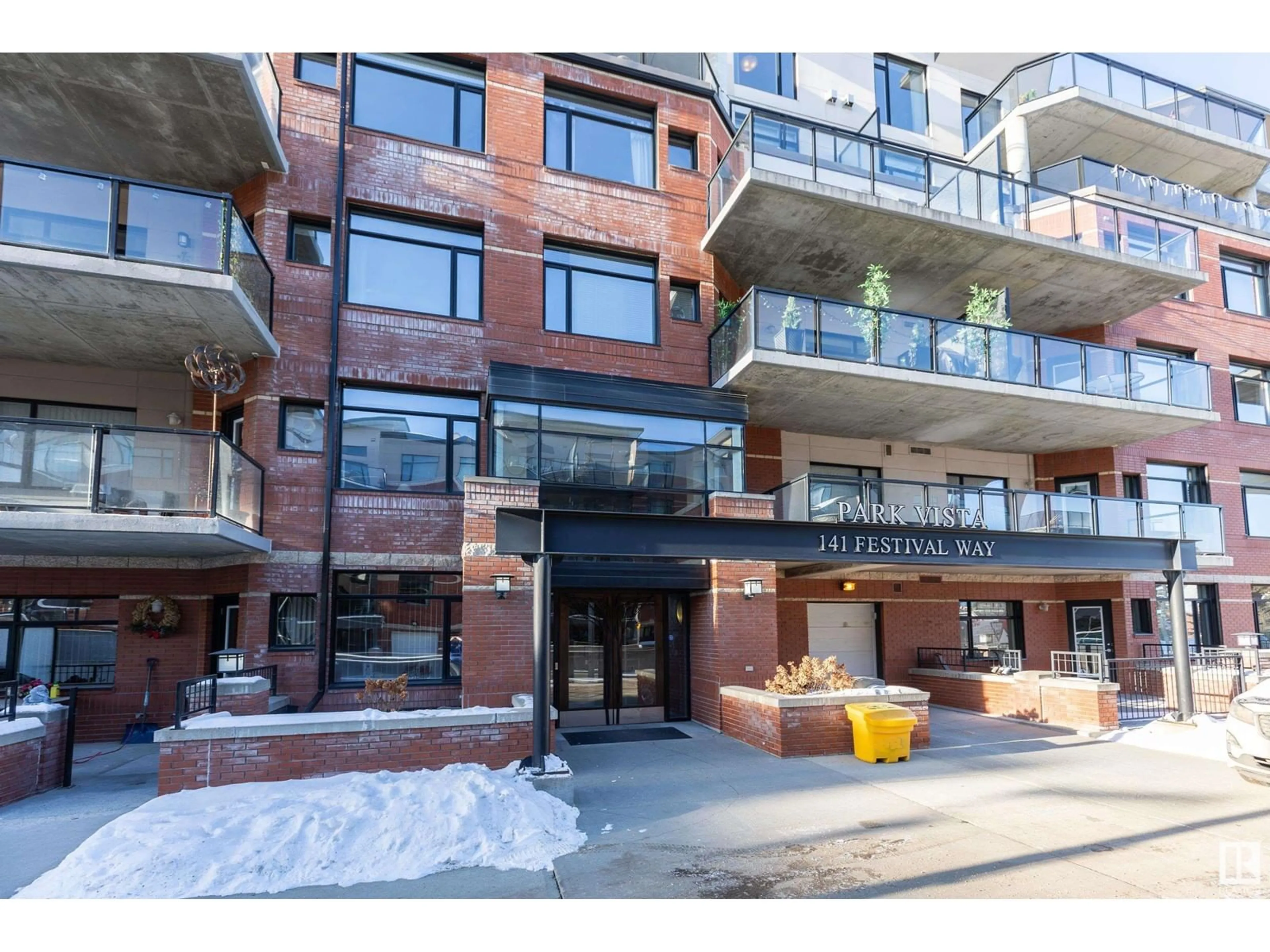 Indoor foyer for 601 141 FESTIVAL WY, Sherwood Park Alberta T8A3V8