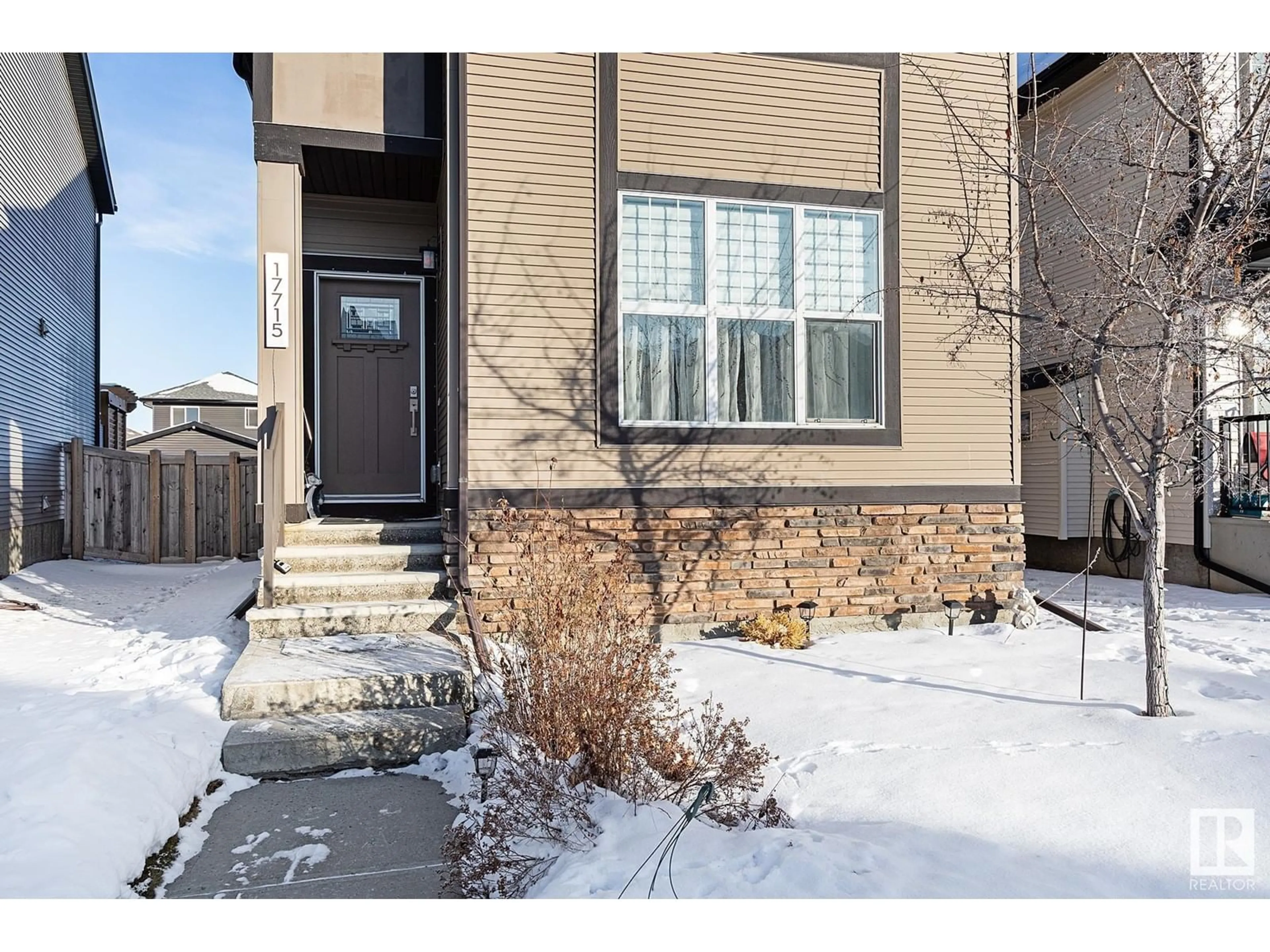 Unknown for 17715 59 ST NW, Edmonton Alberta T5Y0W8