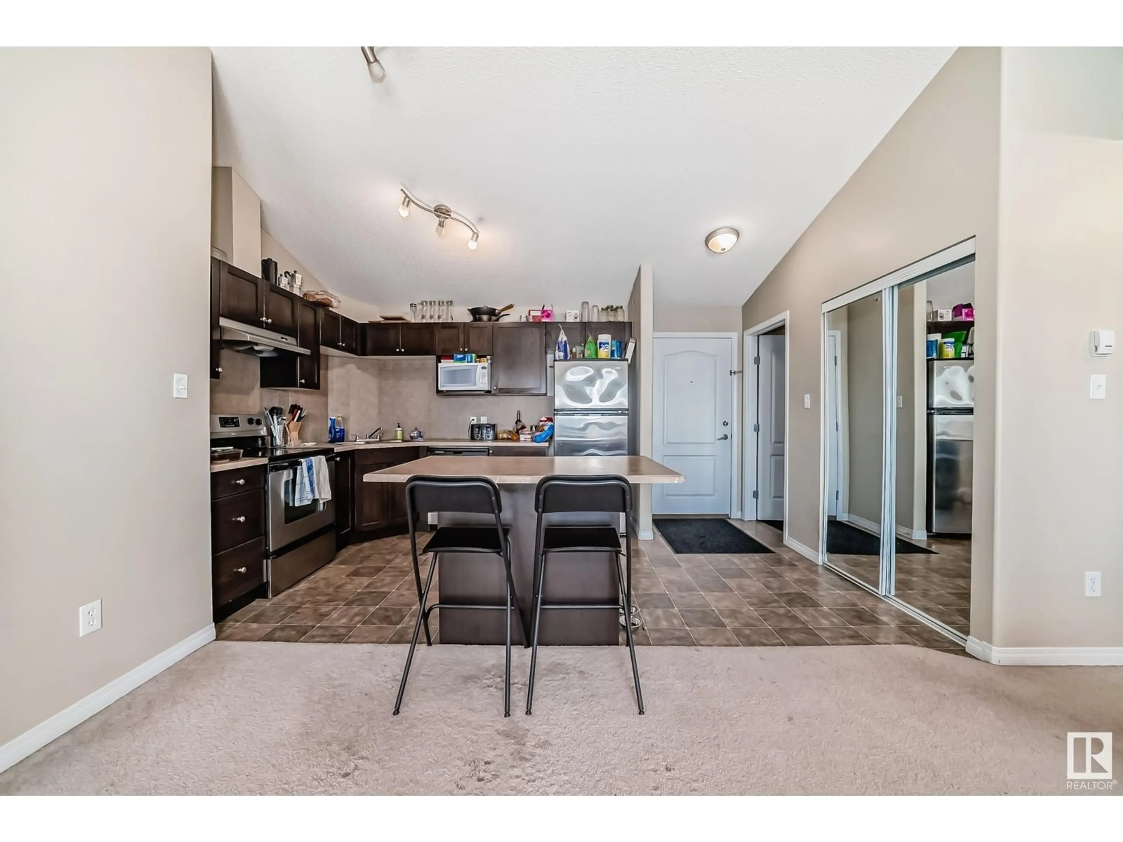 Open concept kitchen, unknown for #5418 7335 South Terwillegar DR NW, Edmonton Alberta T6R0M1