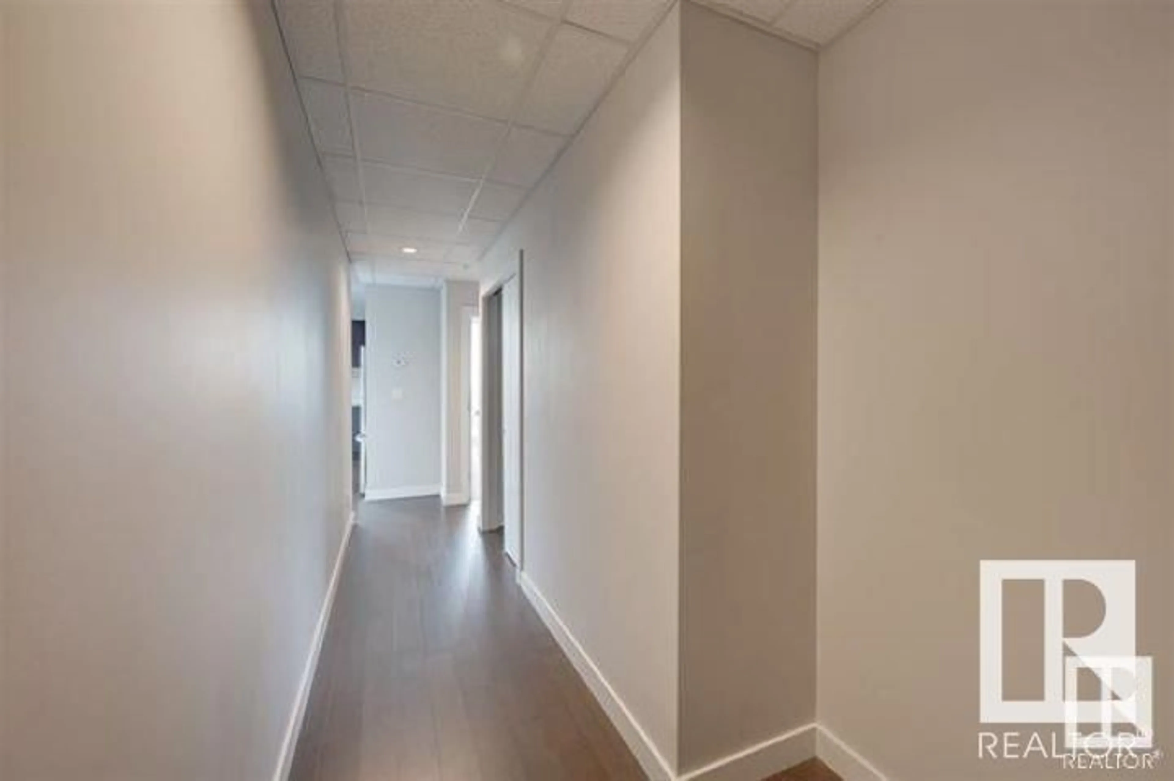 A pic of a room for #2705 10238 103 ST NW, Edmonton Alberta T5J0G6