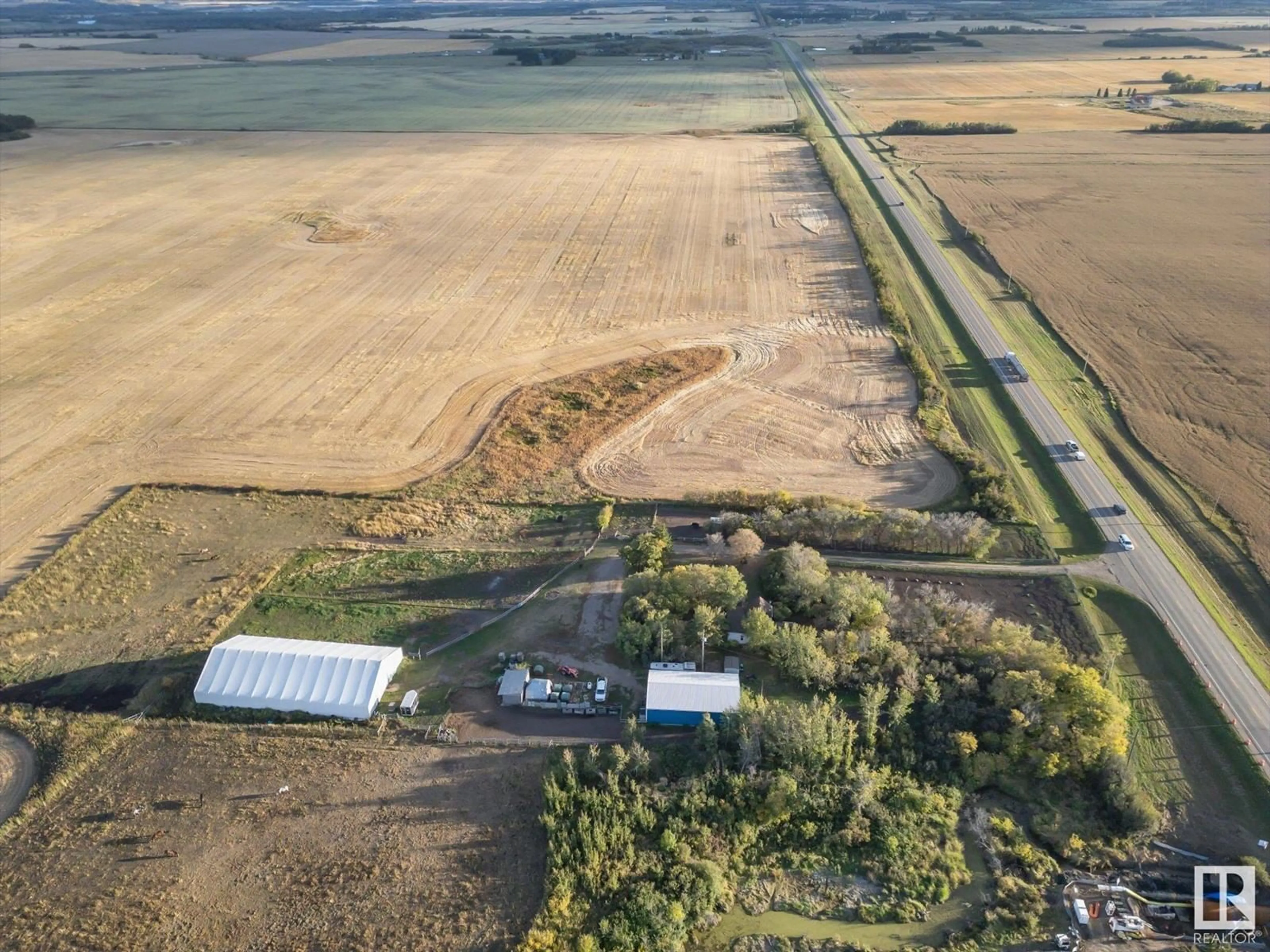 A pic from outside/outdoor area/front of a property/back of a property/a pic from drone, building for 25021 17 ST NE, Edmonton Alberta T5Y6J5