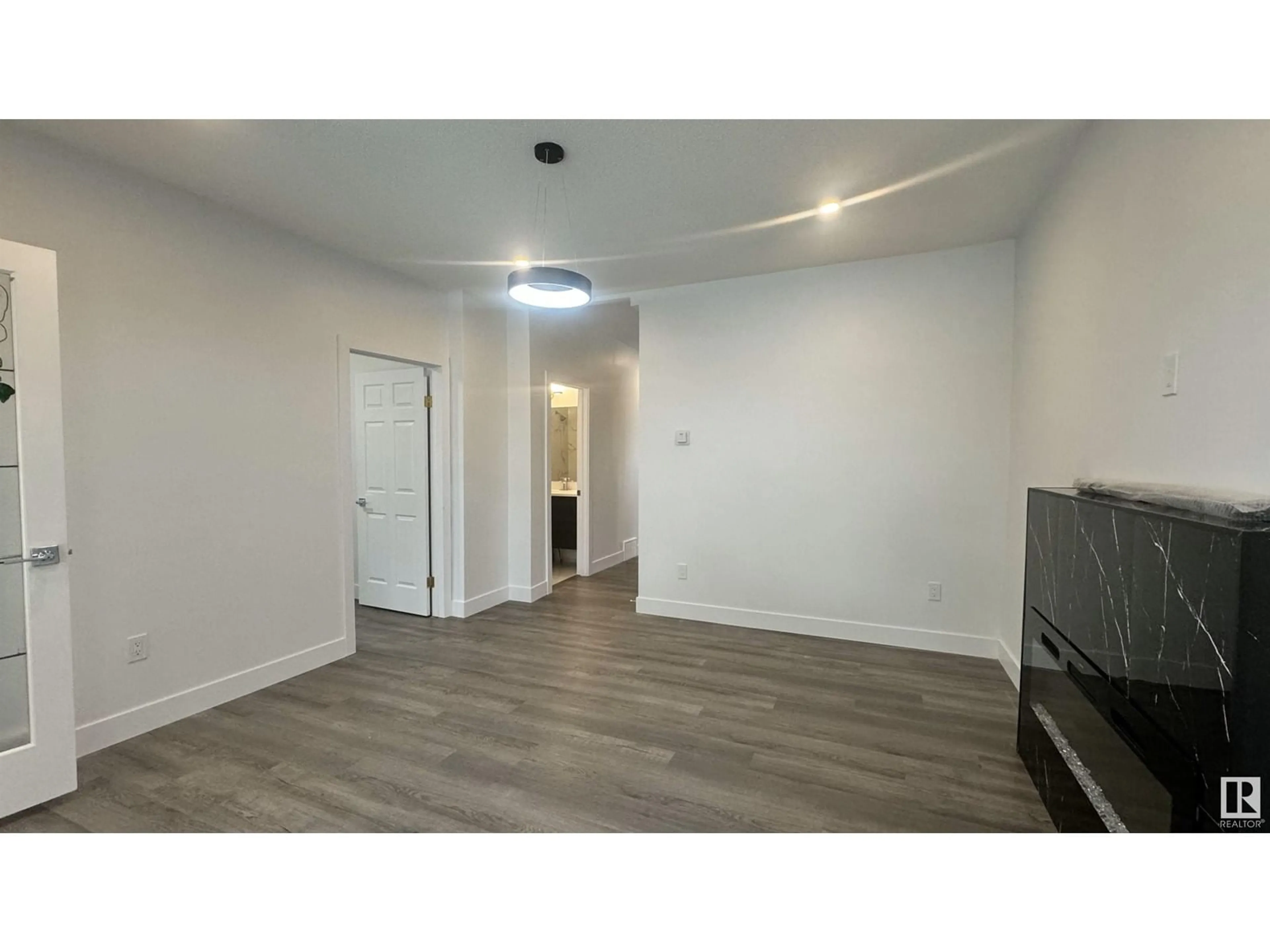 A pic of a room for 11537 81 ST NW, Edmonton Alberta T5B2R9