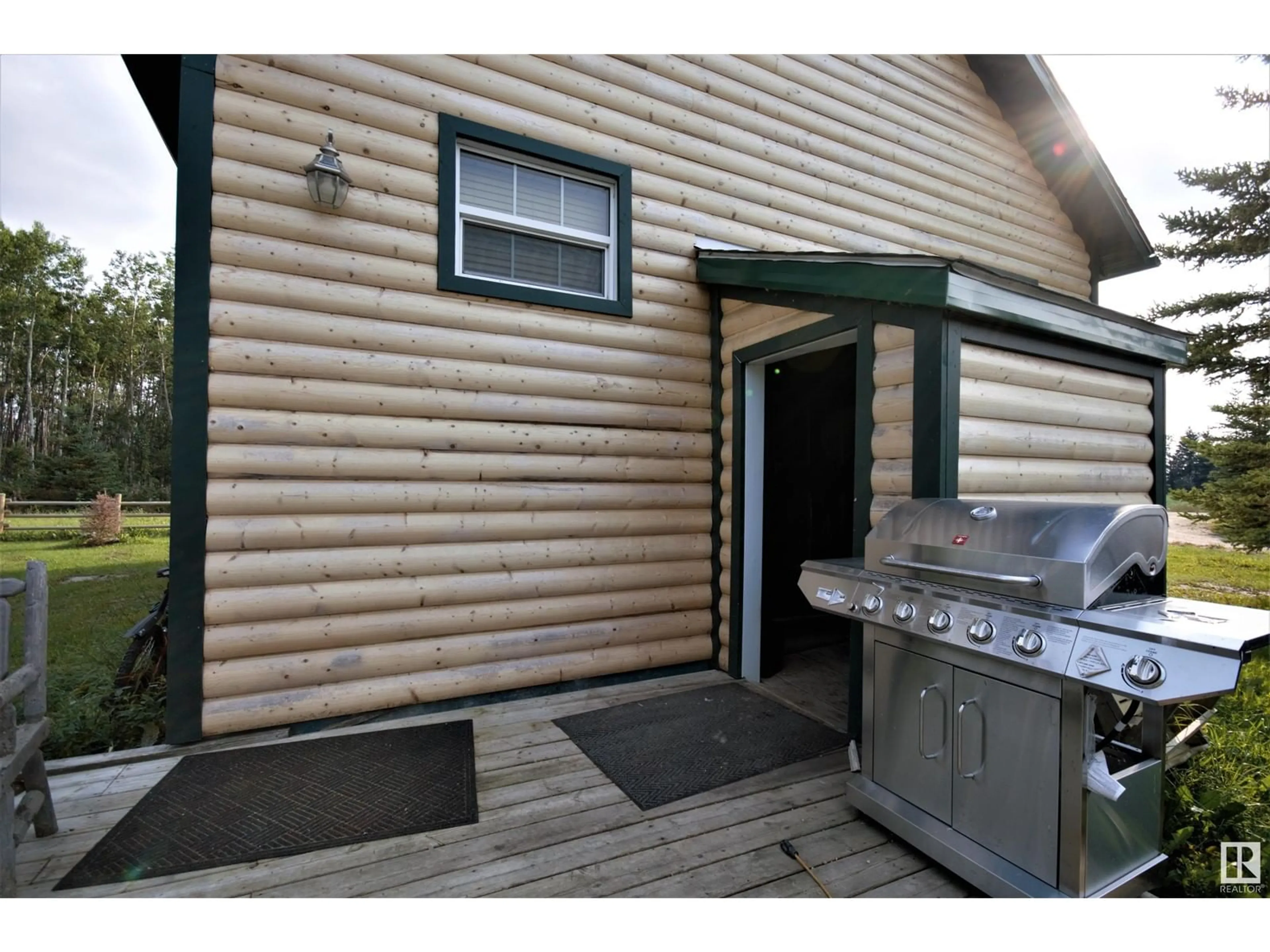 Patio, unknown for 63513 RGE RD 471, Rural Bonnyville M.D. Alberta T9N2J6