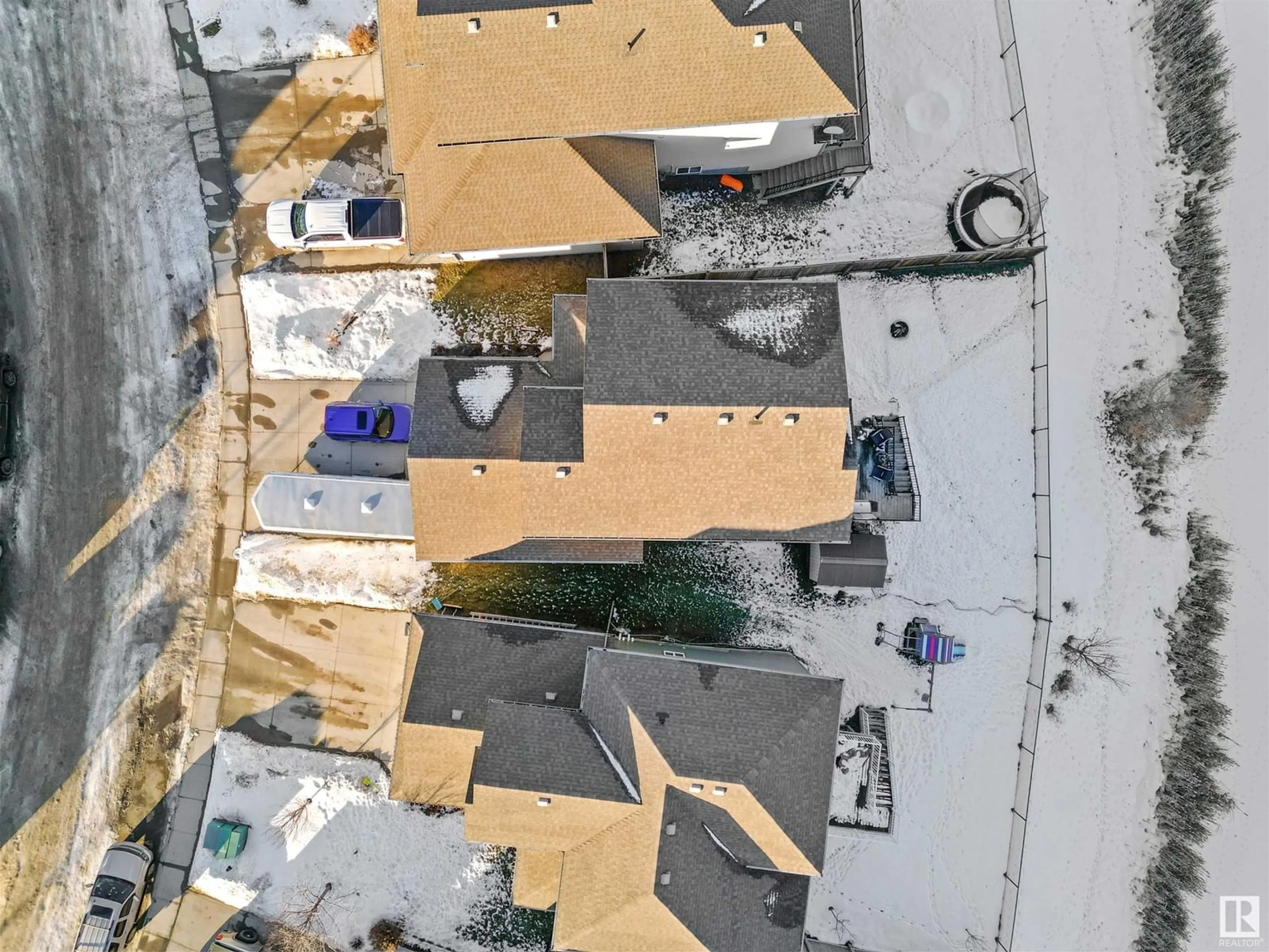 A pic from outside/outdoor area/front of a property/back of a property/a pic from drone, street for 4133 40 Street, Drayton Valley Alberta T7A0B5