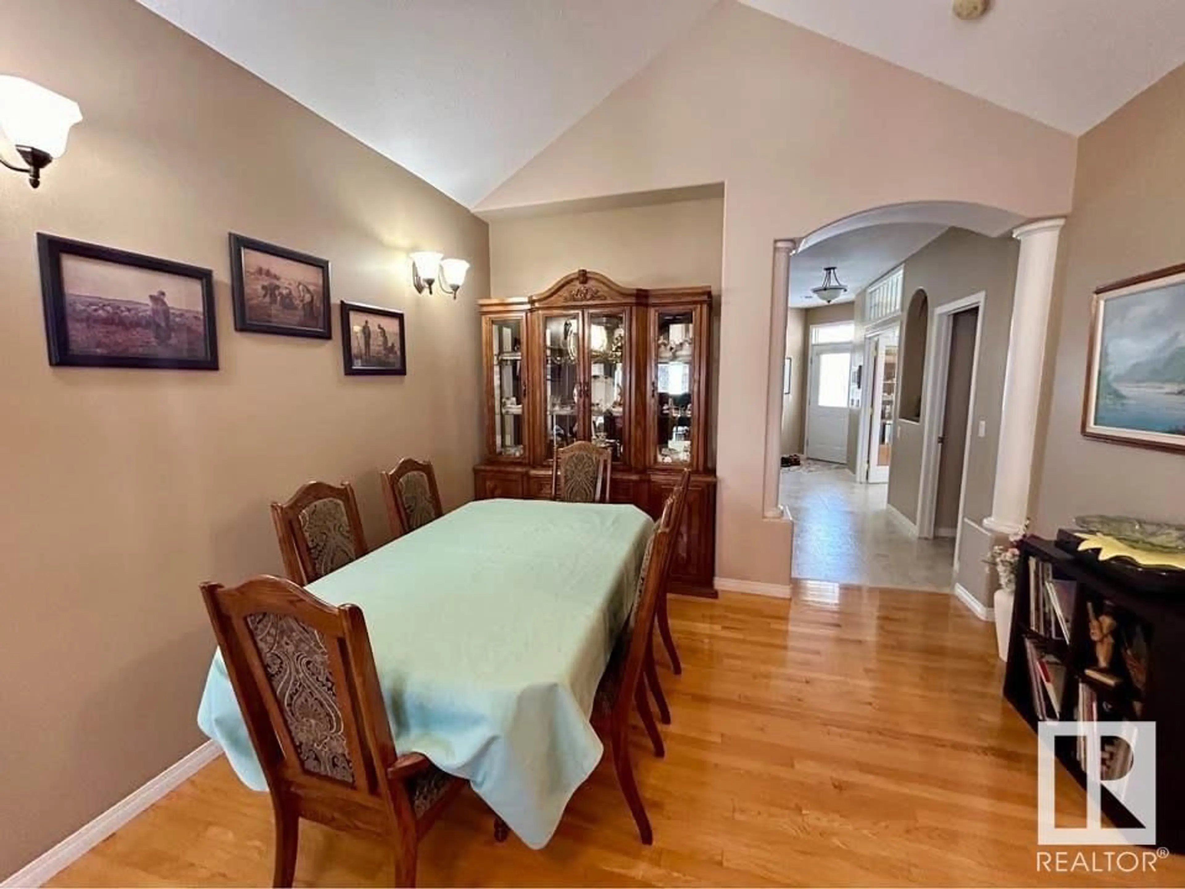 Dining room, unknown for 321 RAVINE VI, Leduc Alberta T9E8H3