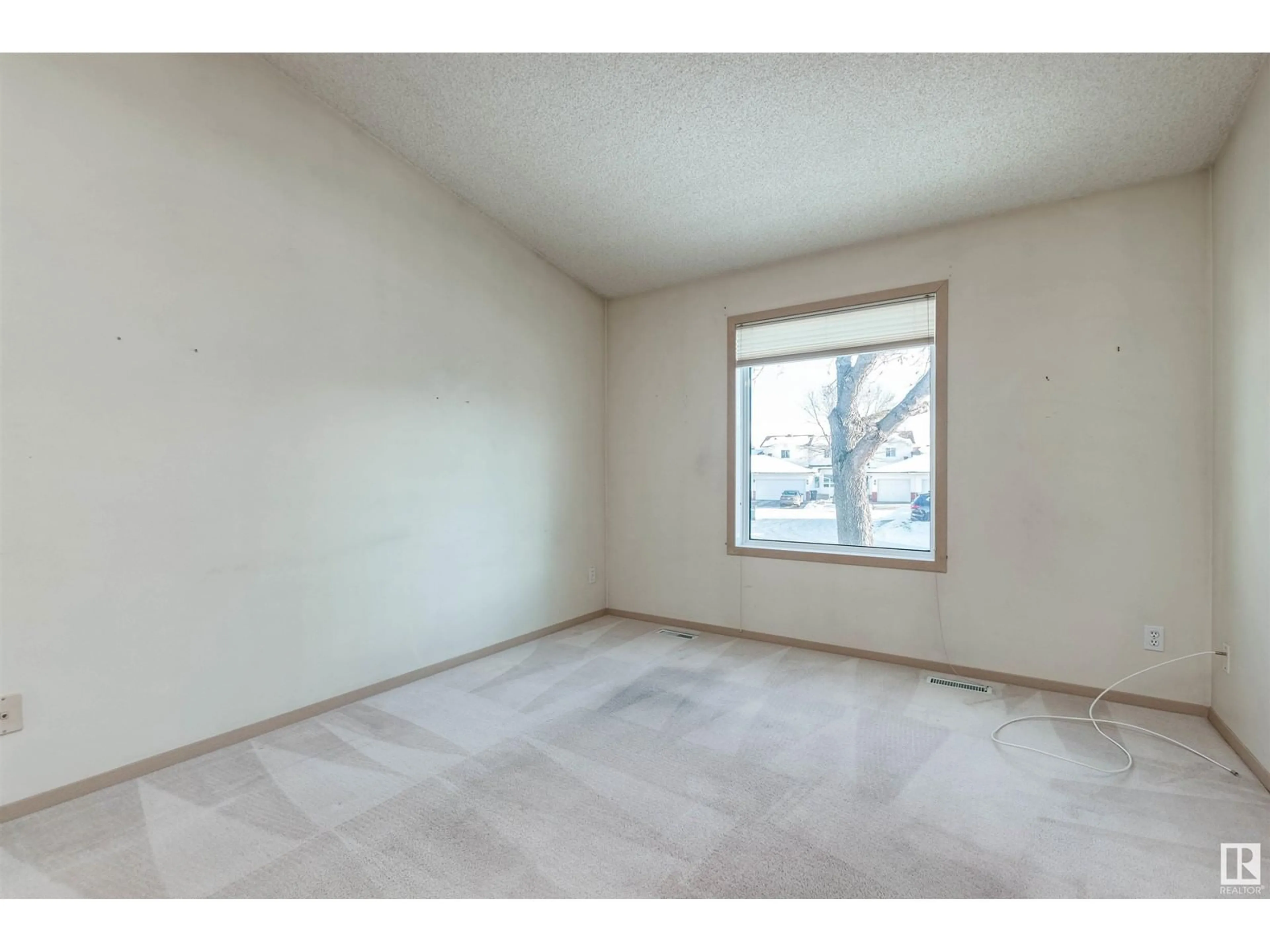 A pic of a room for #27 15 RITCHIE WY, Sherwood Park Alberta T8A5T6