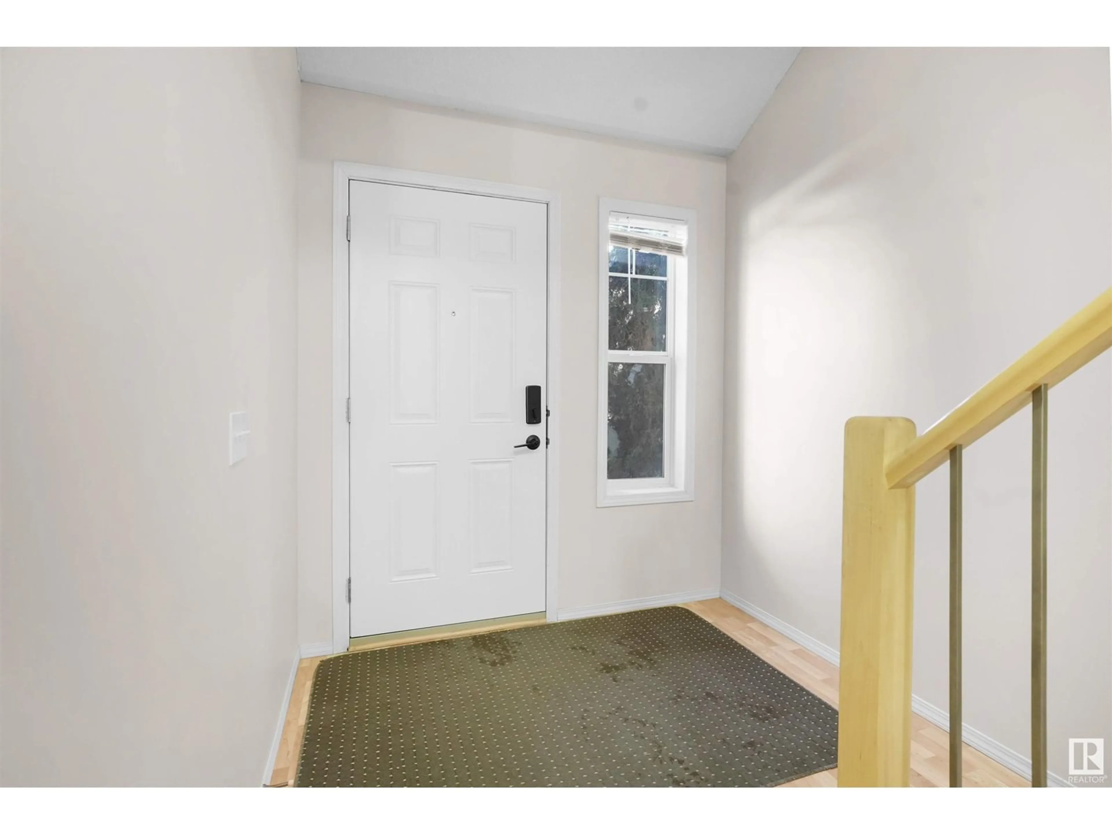 Indoor entryway for 119 150 Edwards DR SW SW, Edmonton Alberta T6X1M4