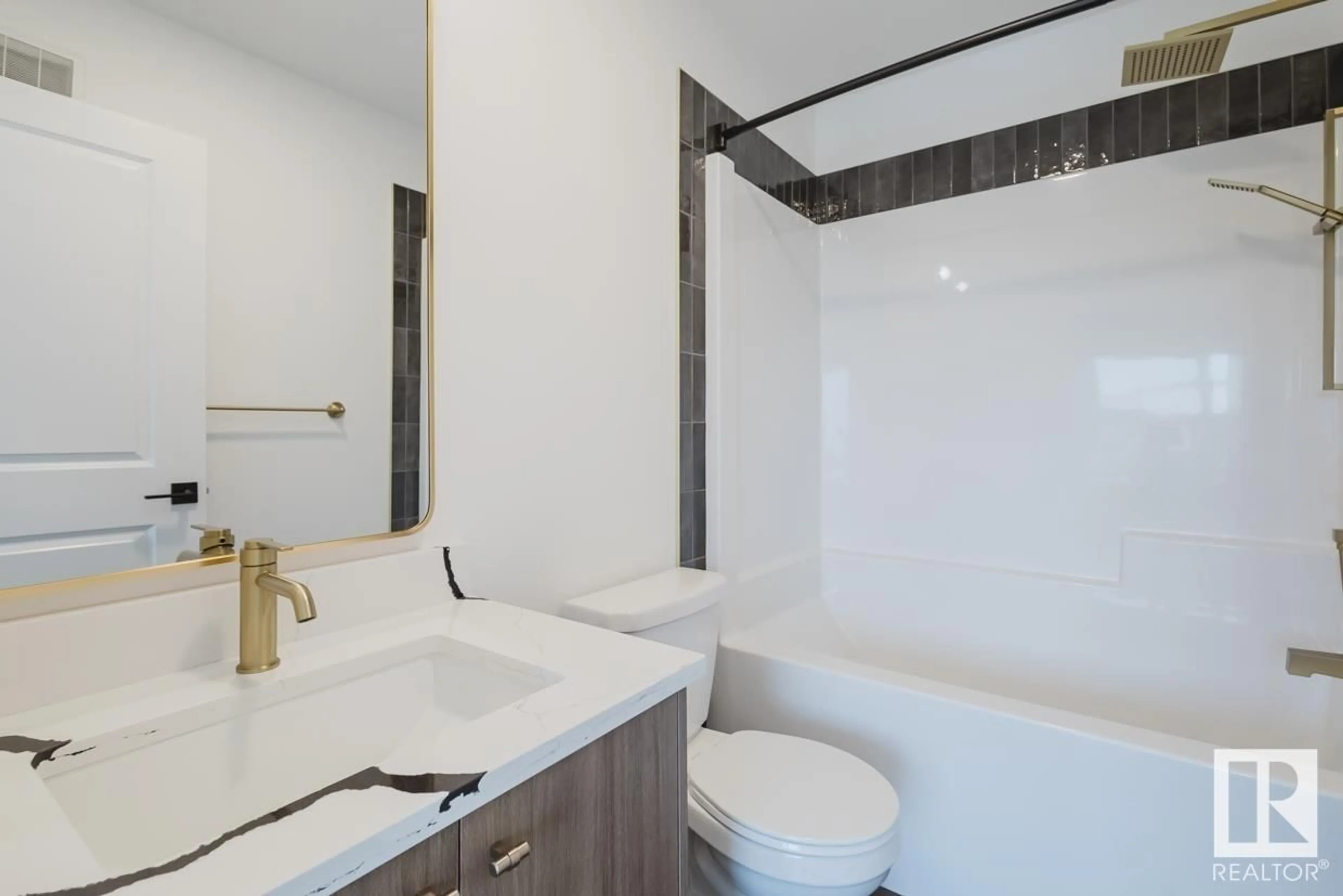 Standard bathroom, ceramic/tile floor for #51 16231 19 AV SW, Edmonton Alberta T6W5C6