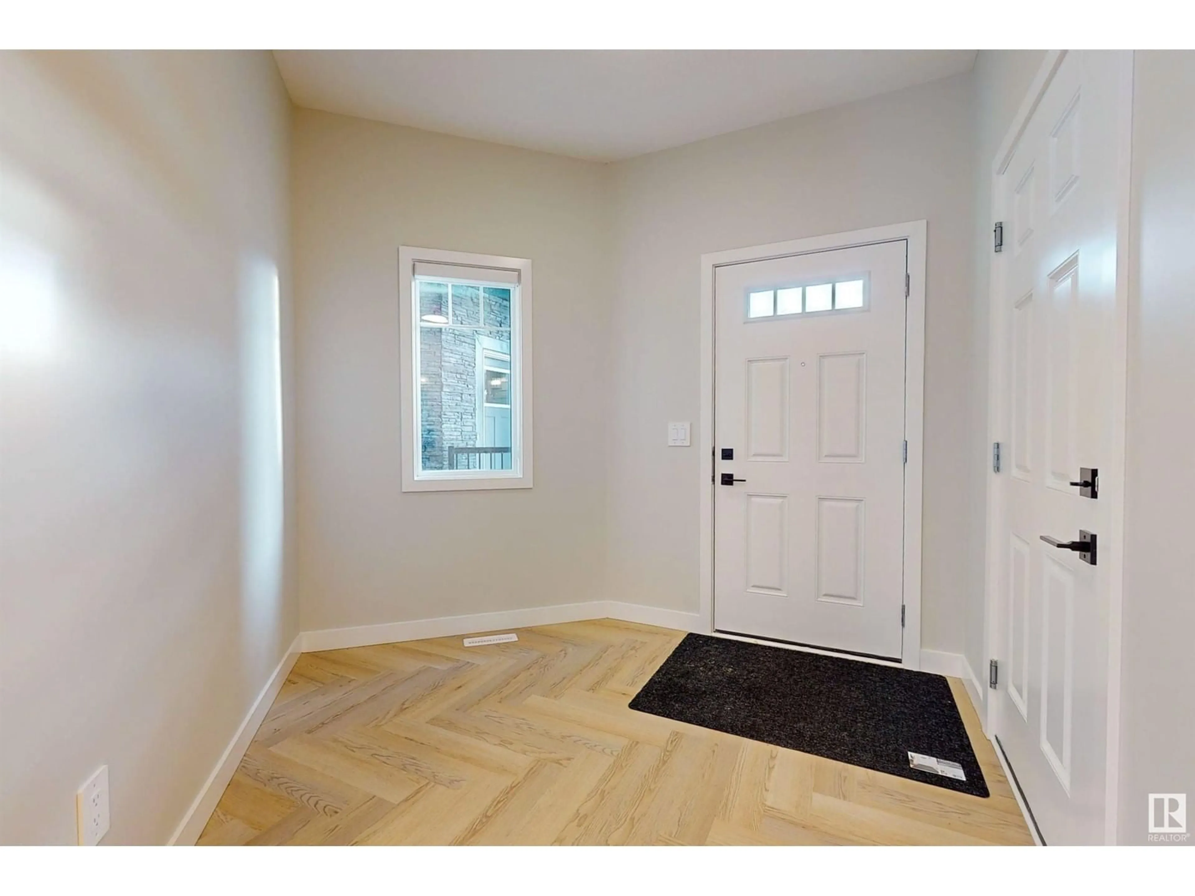 Indoor entryway for 16248 19 AV SW, Edmonton Alberta T6W5C6