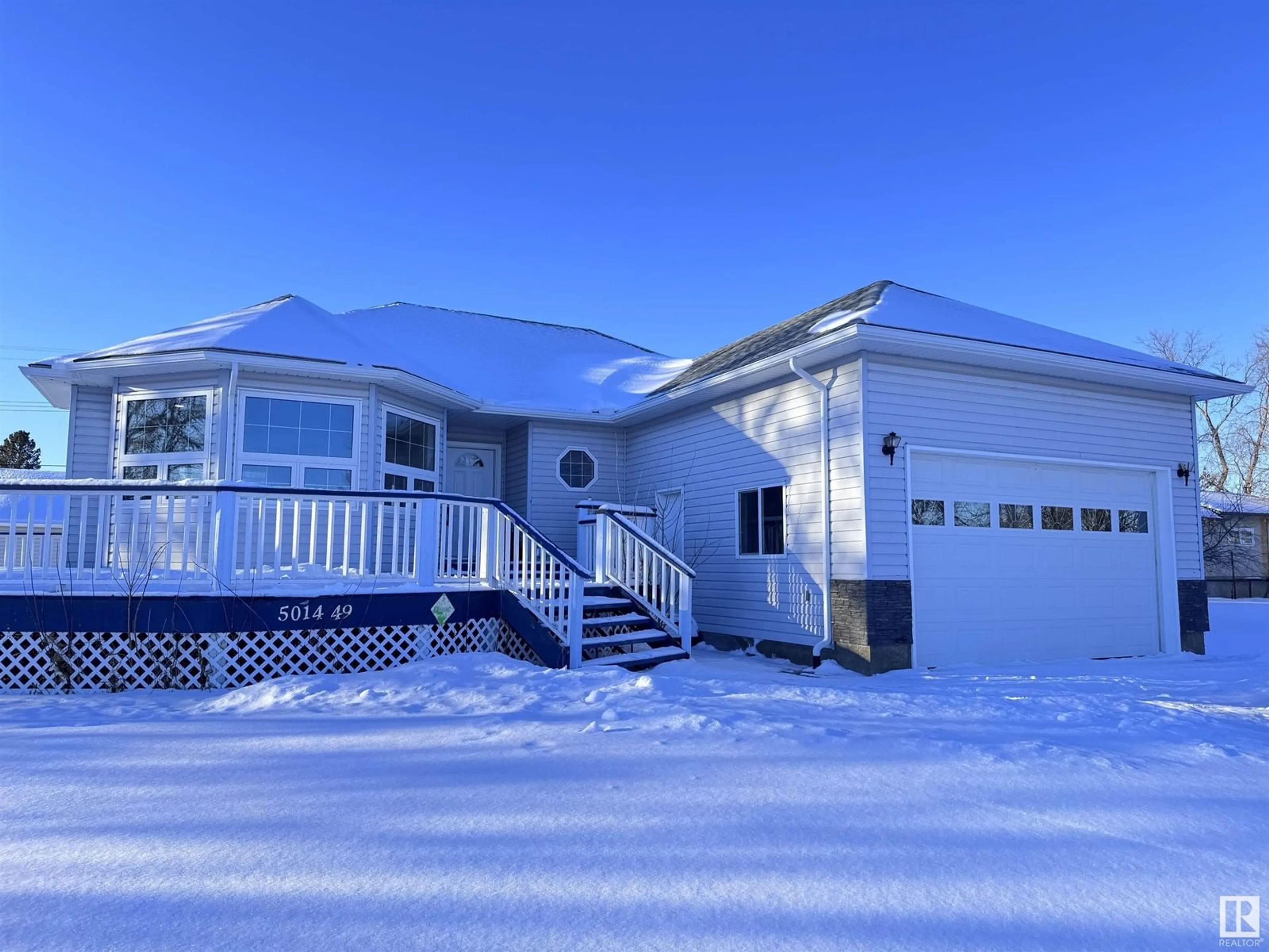 Home with vinyl exterior material, street for 5014 49 ST, Newbrook Alberta T0A2P0