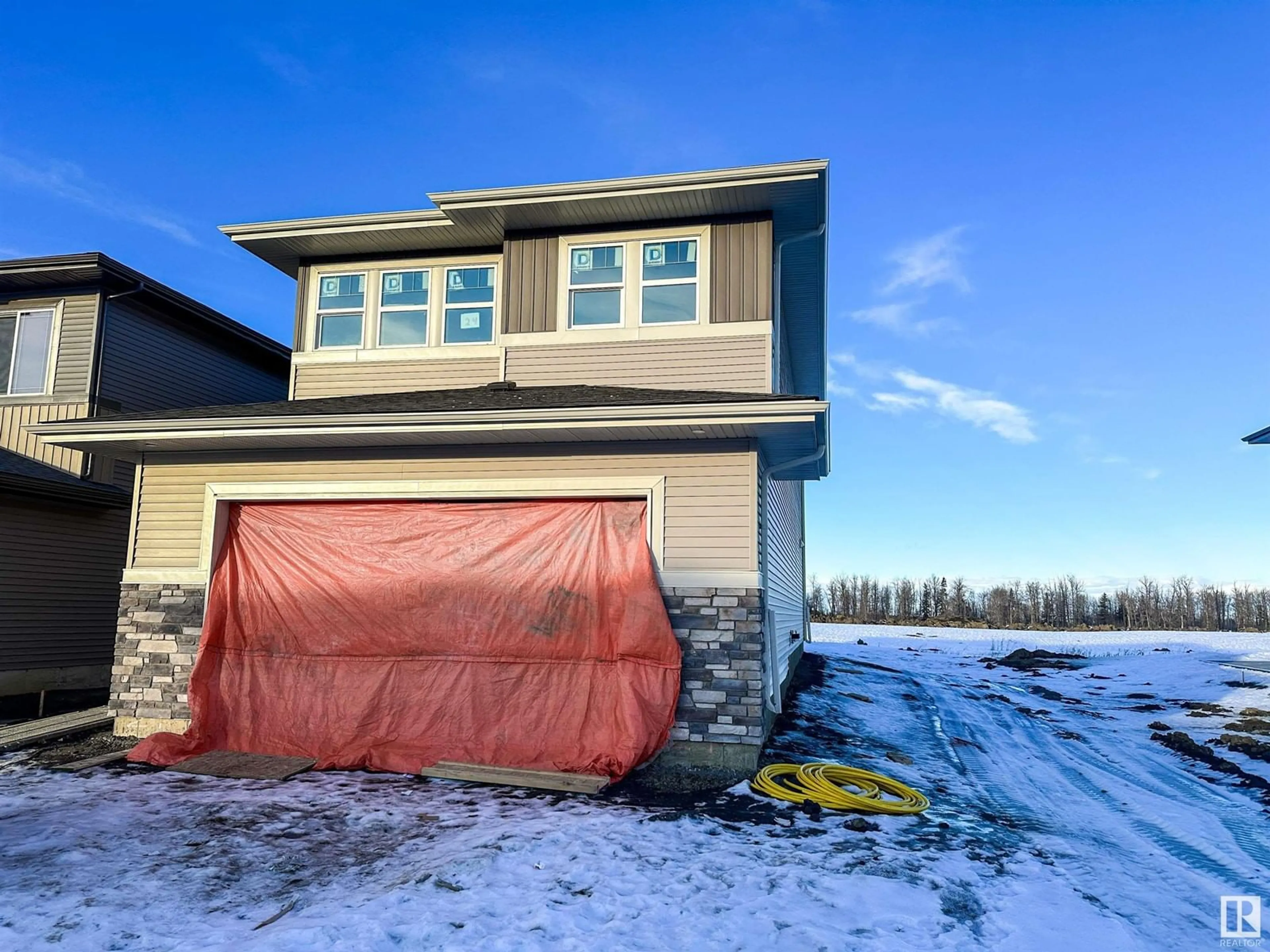 Home with vinyl exterior material, unknown for 24 ETON LI, Spruce Grove Alberta T7X4A9