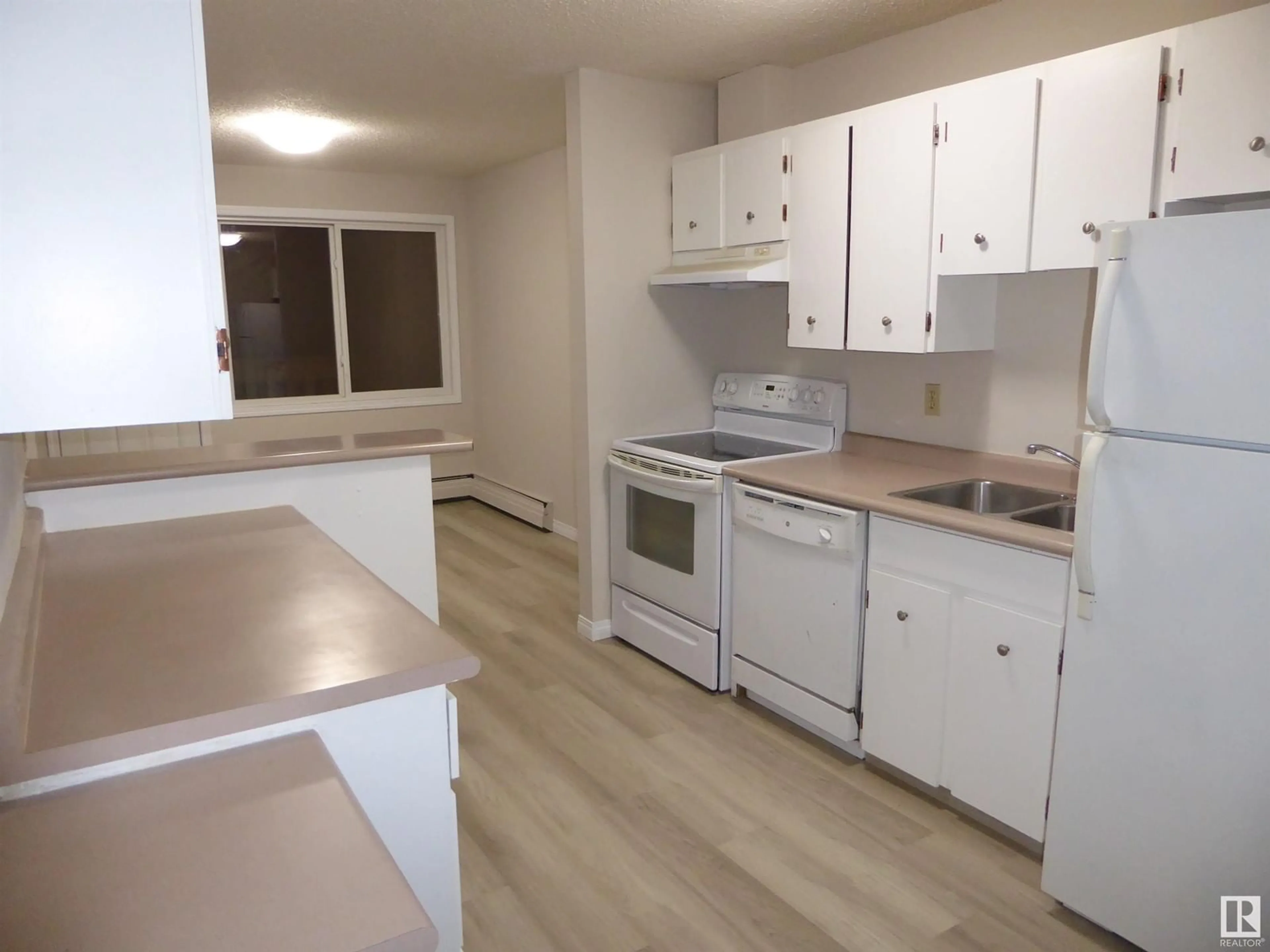 Standard kitchen, wood/laminate floor for #230 95 McKenney AV, St. Albert Alberta T8N2Y2