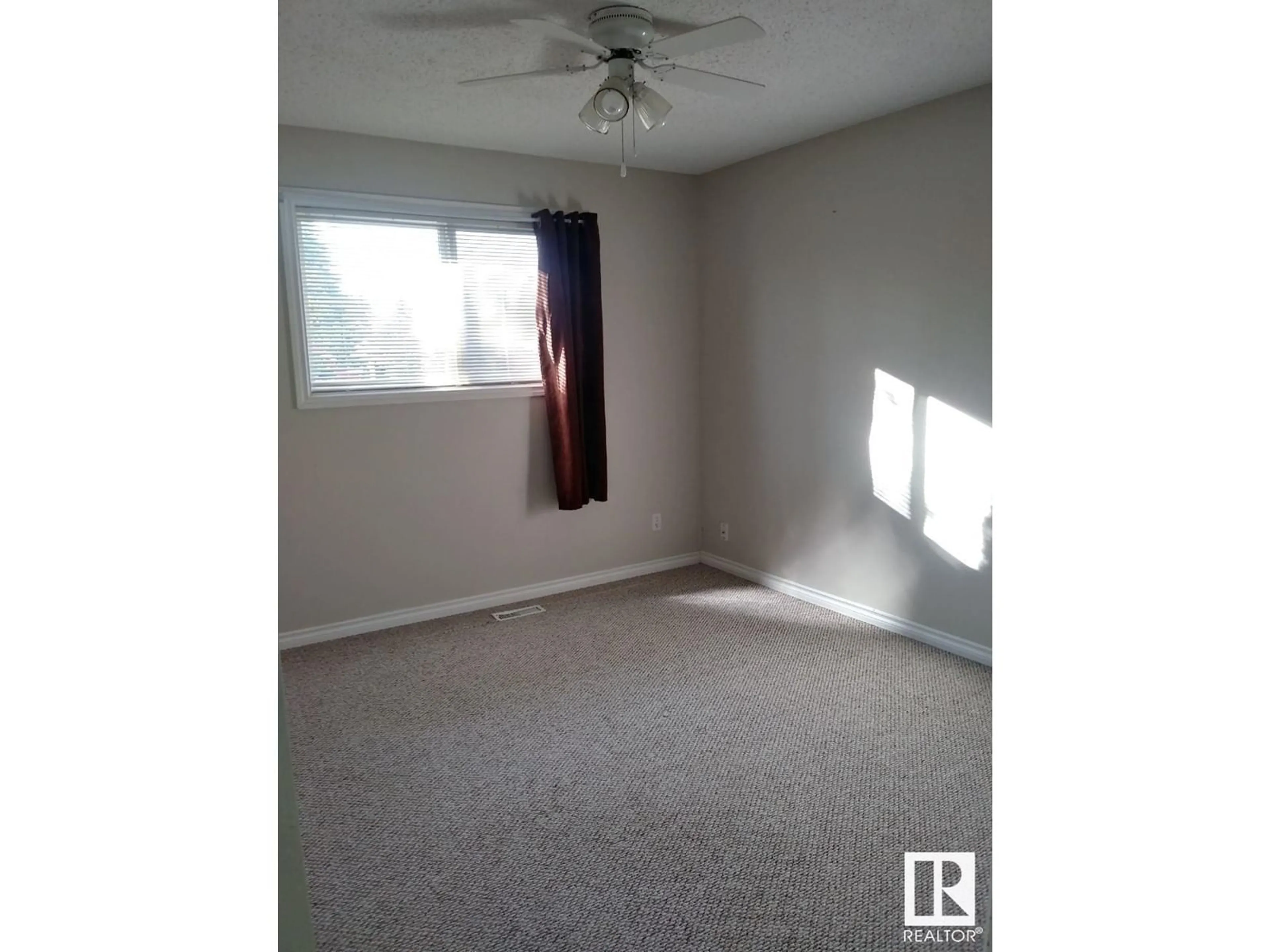 A pic of a room for 3409 Erickson DR, Camrose Alberta T4V3X1