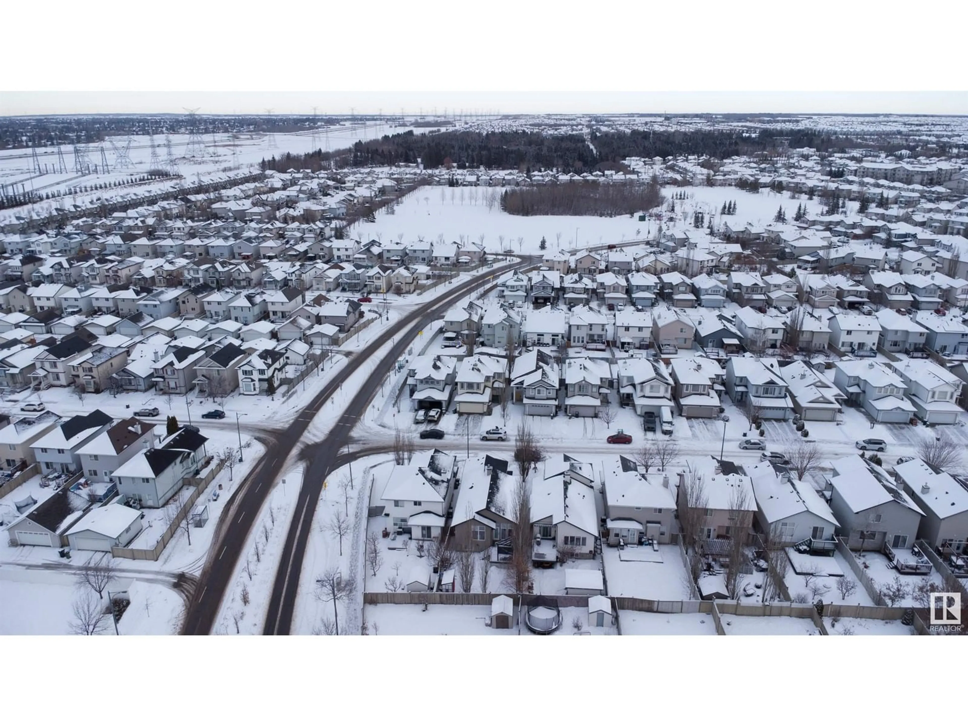 A pic from outside/outdoor area/front of a property/back of a property/a pic from drone, street for 405 85 ST SW, Edmonton Alberta T6X1H7