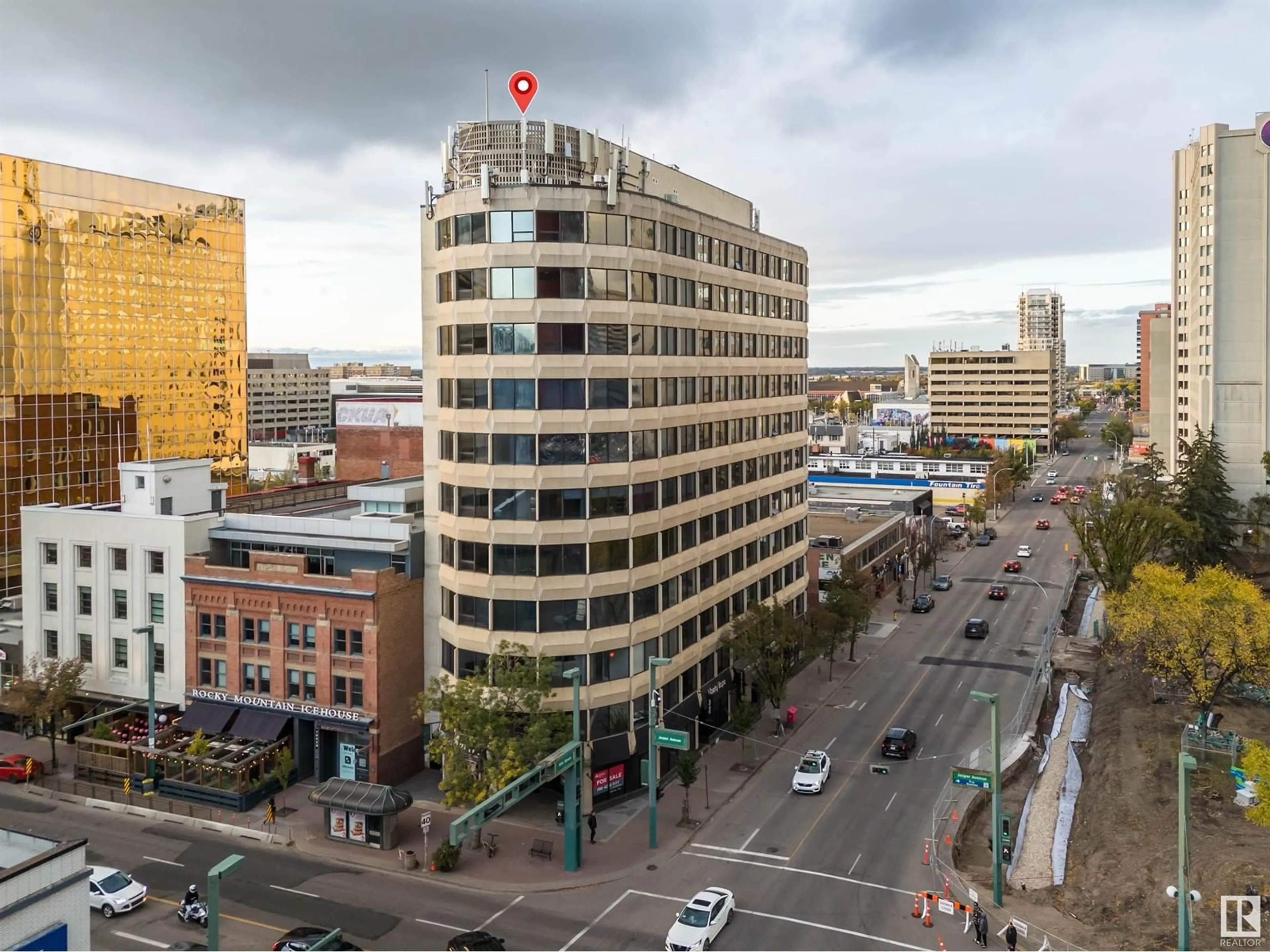 A pic from outside/outdoor area/front of a property/back of a property/a pic from drone, city buildings view from balcony for #801 10106 105 ST NW, Edmonton Alberta T5J5E7