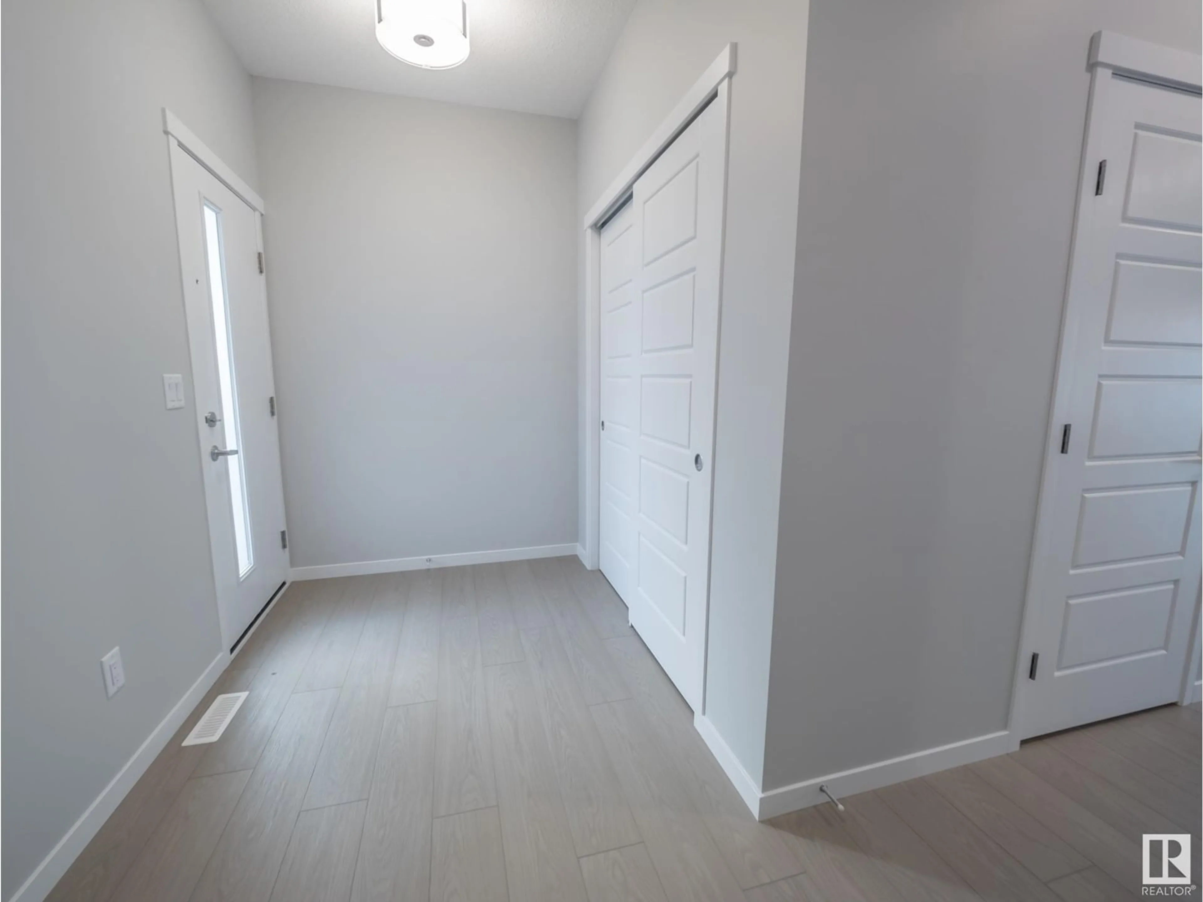 A pic of a room for 17375 3 ST NW, Edmonton Alberta T5Y4G7