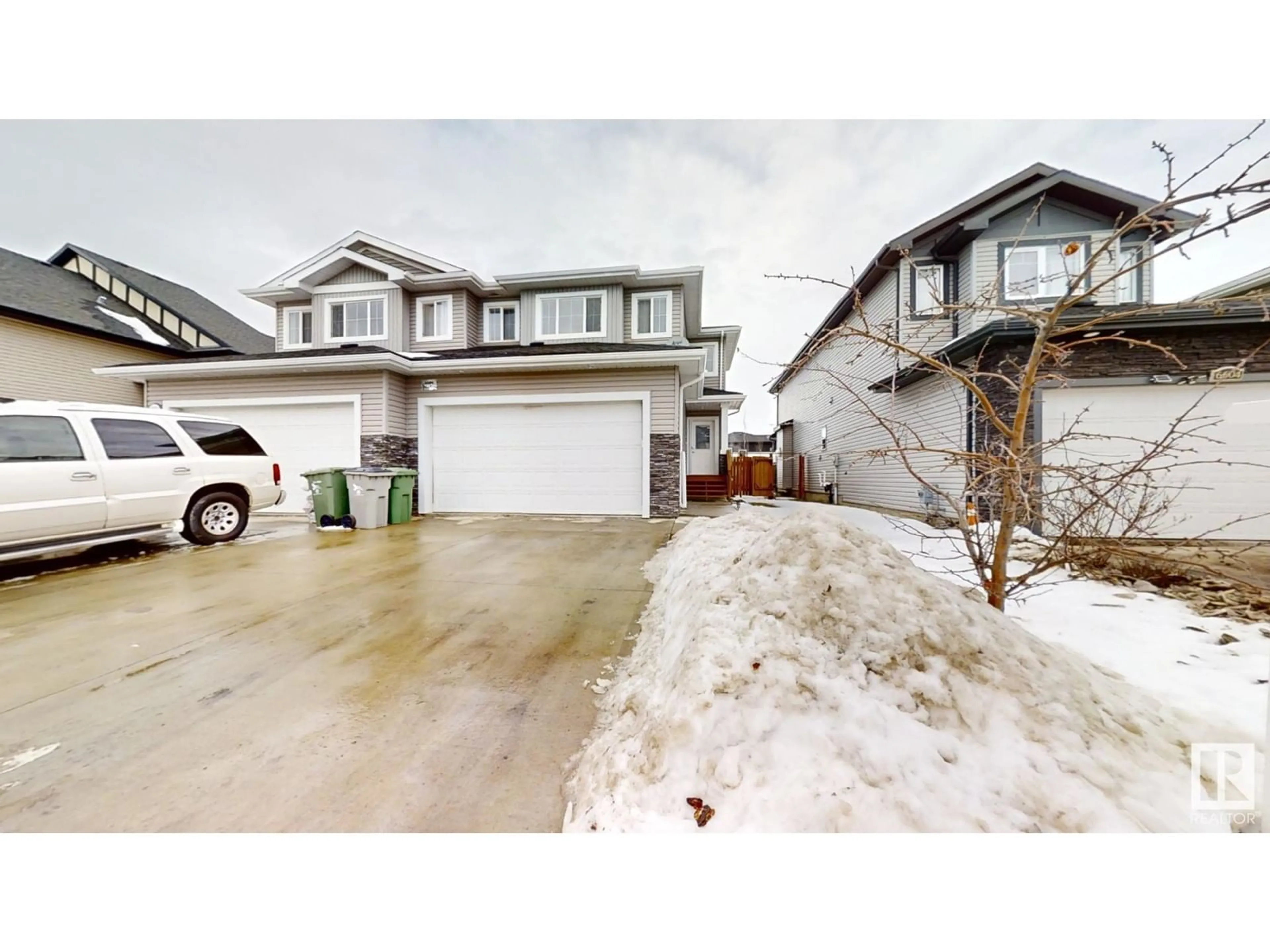 A pic from outside/outdoor area/front of a property/back of a property/a pic from drone, street for 6606 34 Ave, Beaumont Alberta T4X0W7