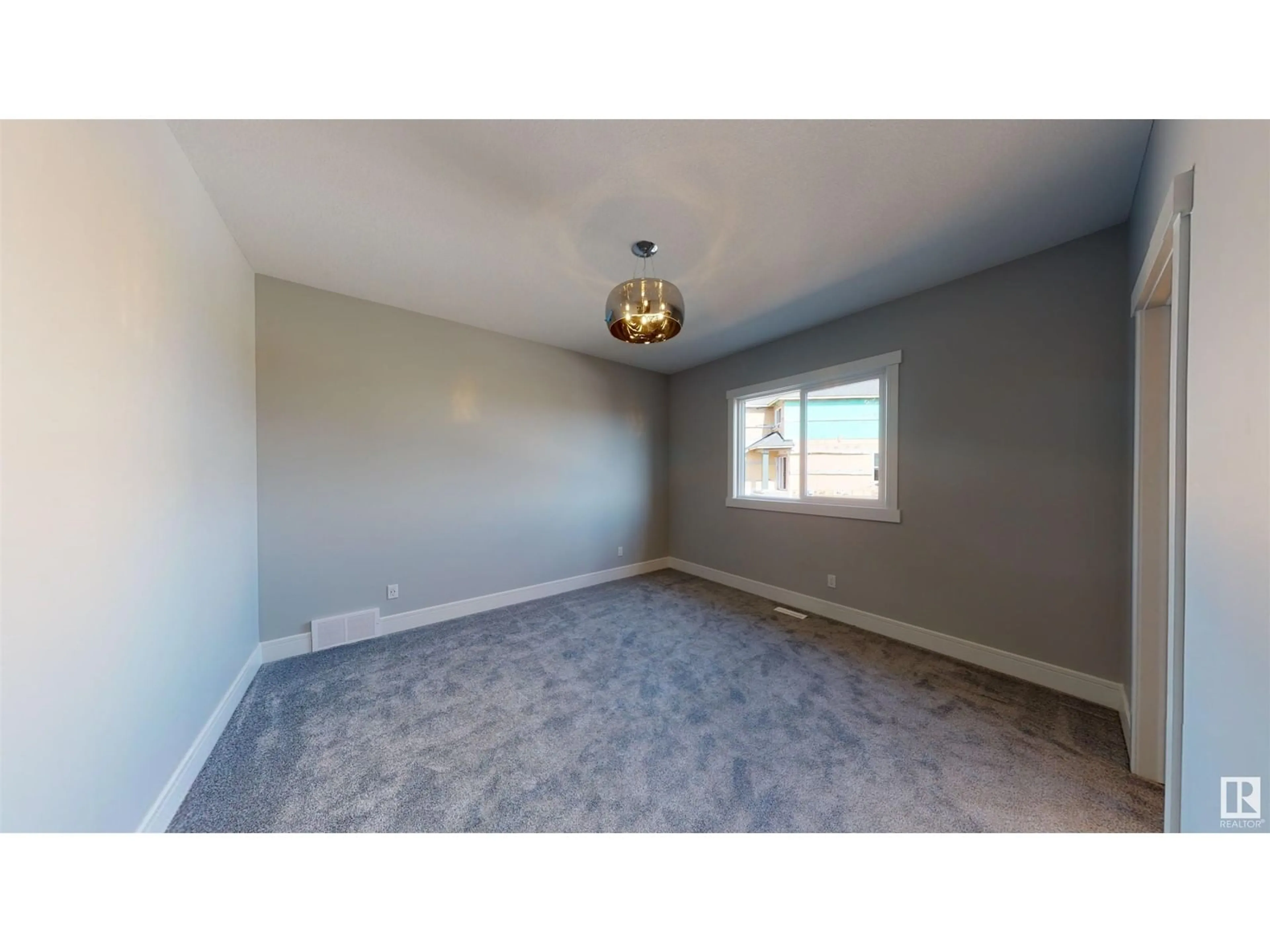 A pic of a room for 17839 70 ST NW, Edmonton Alberta T5Z0T3