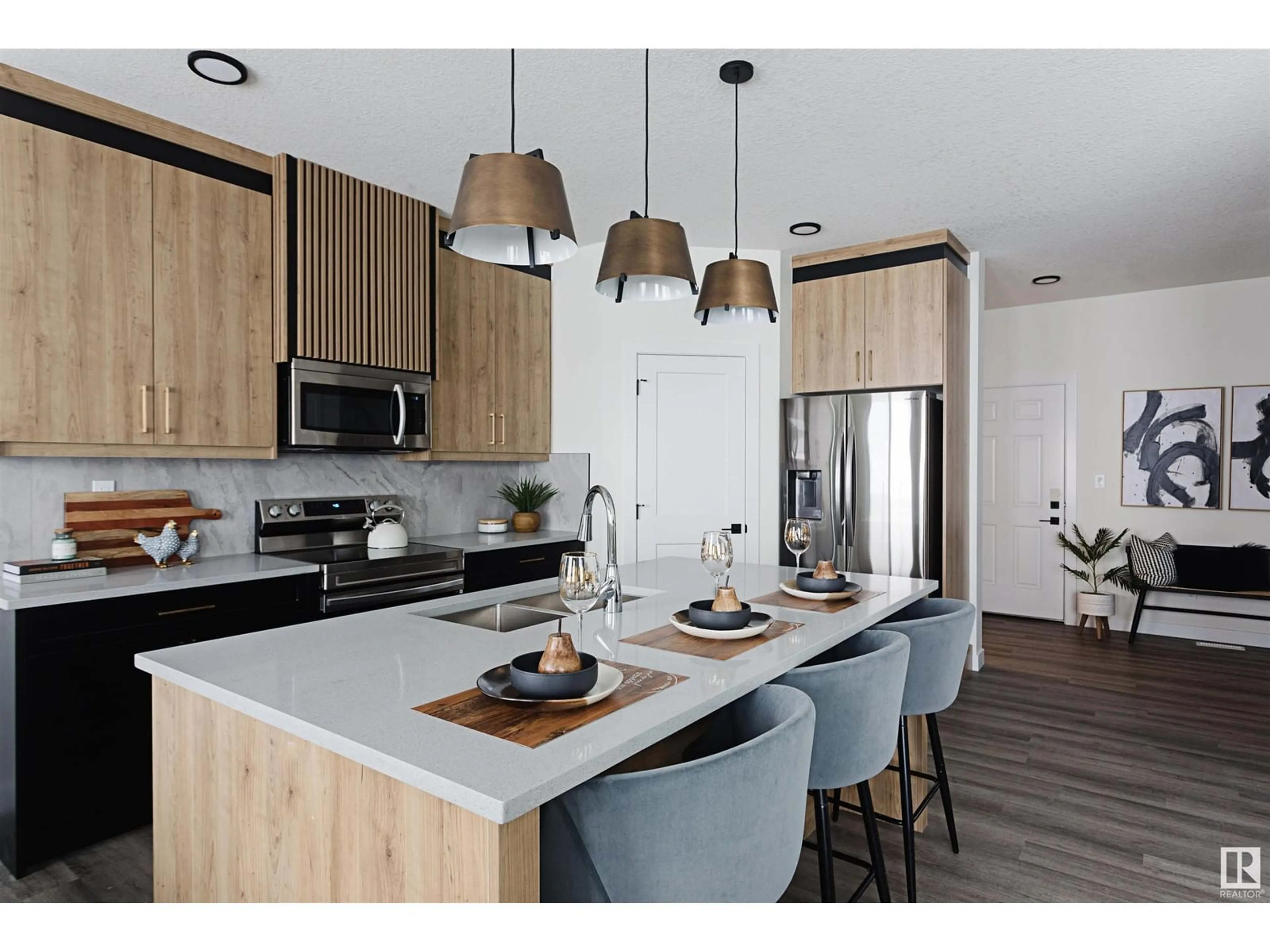 Open concept kitchen, unknown for 193 STARLING, Fort Saskatchewan Alberta T8L1X5