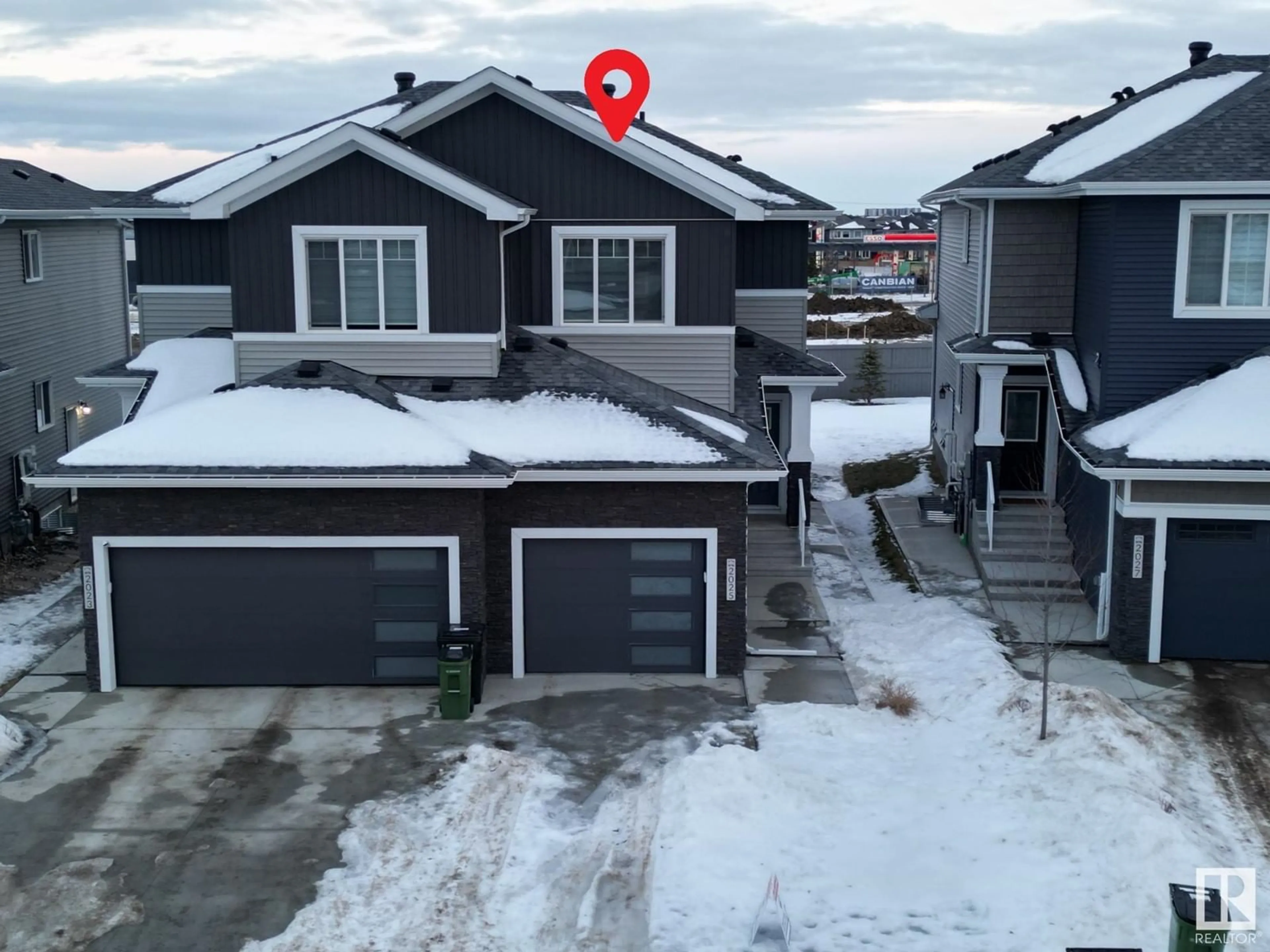 A pic from outside/outdoor area/front of a property/back of a property/a pic from drone, street for 2025 164 ST SW, Edmonton Alberta T6W5J9