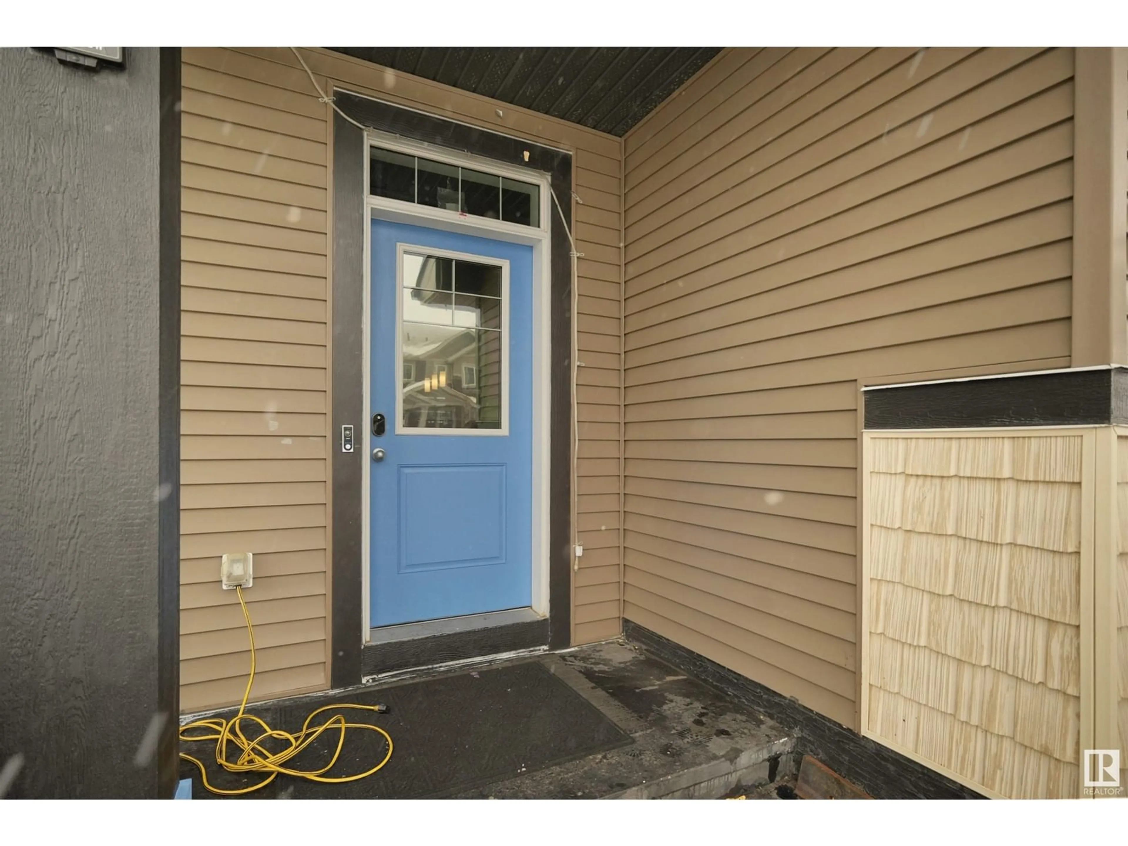 Indoor entryway for 2783 CHOKECHERRY PL SW, Edmonton Alberta T6X2J9