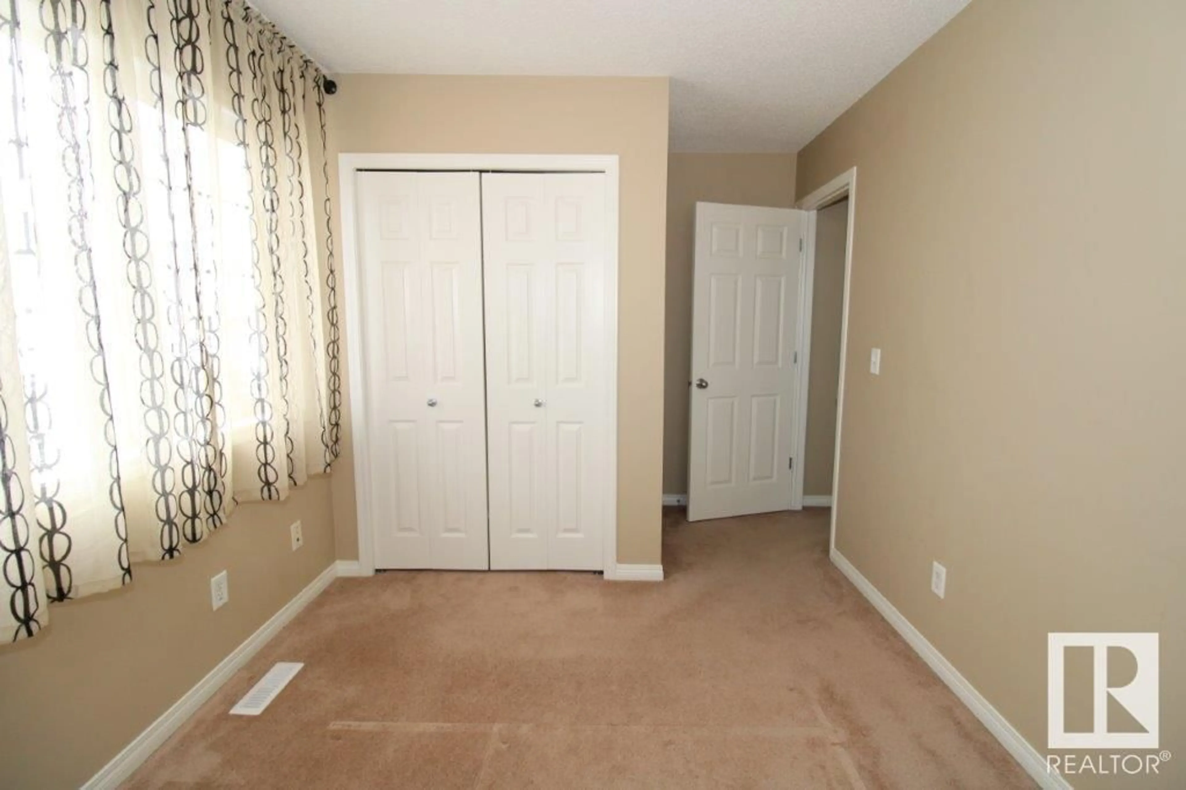 A pic of a room for #49 2051 TOWNE CENTRE BV NW, Edmonton Alberta T6R0G8