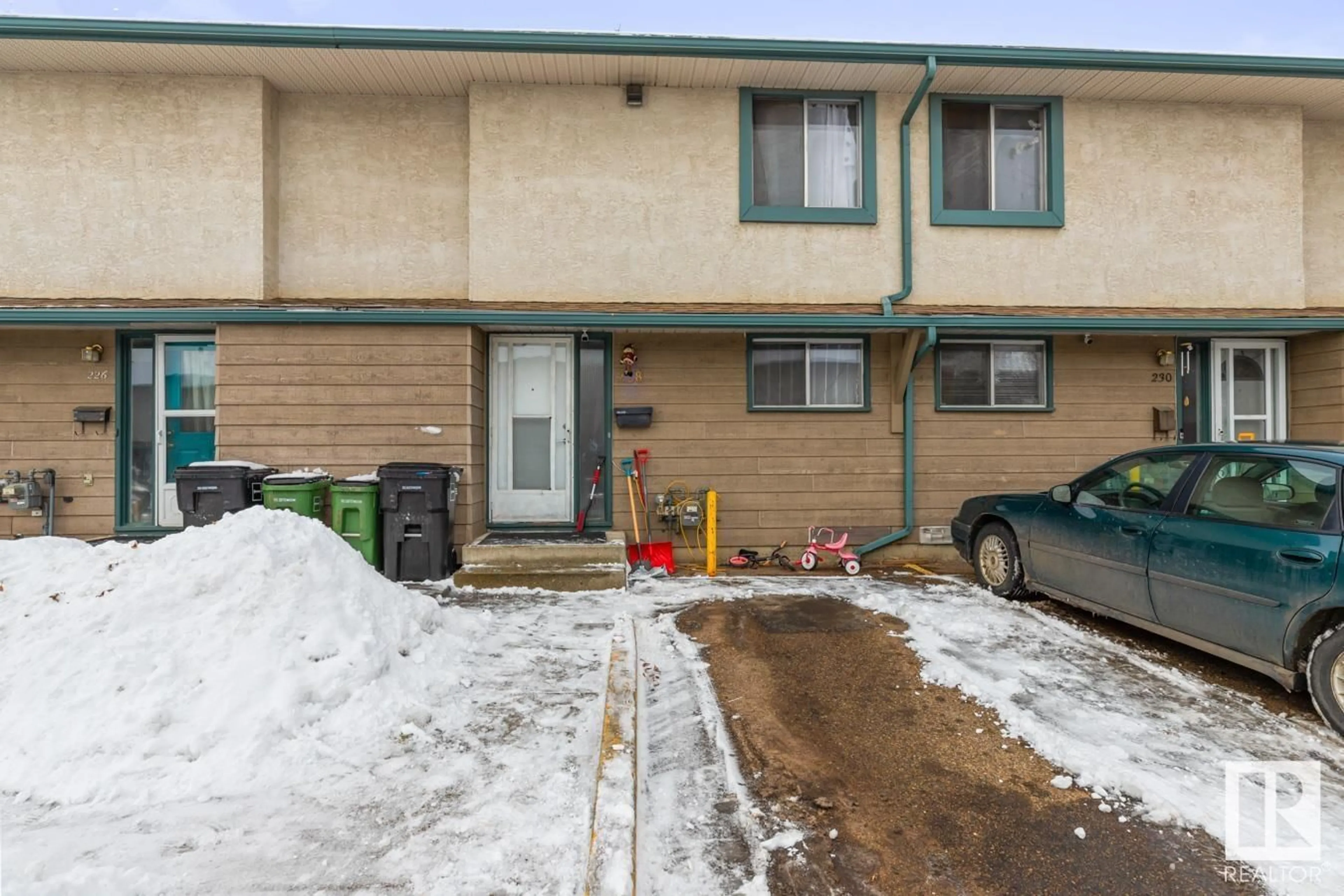 Unknown for 228 ABBOTTSFIELD RD NW, Edmonton Alberta T5W4S9