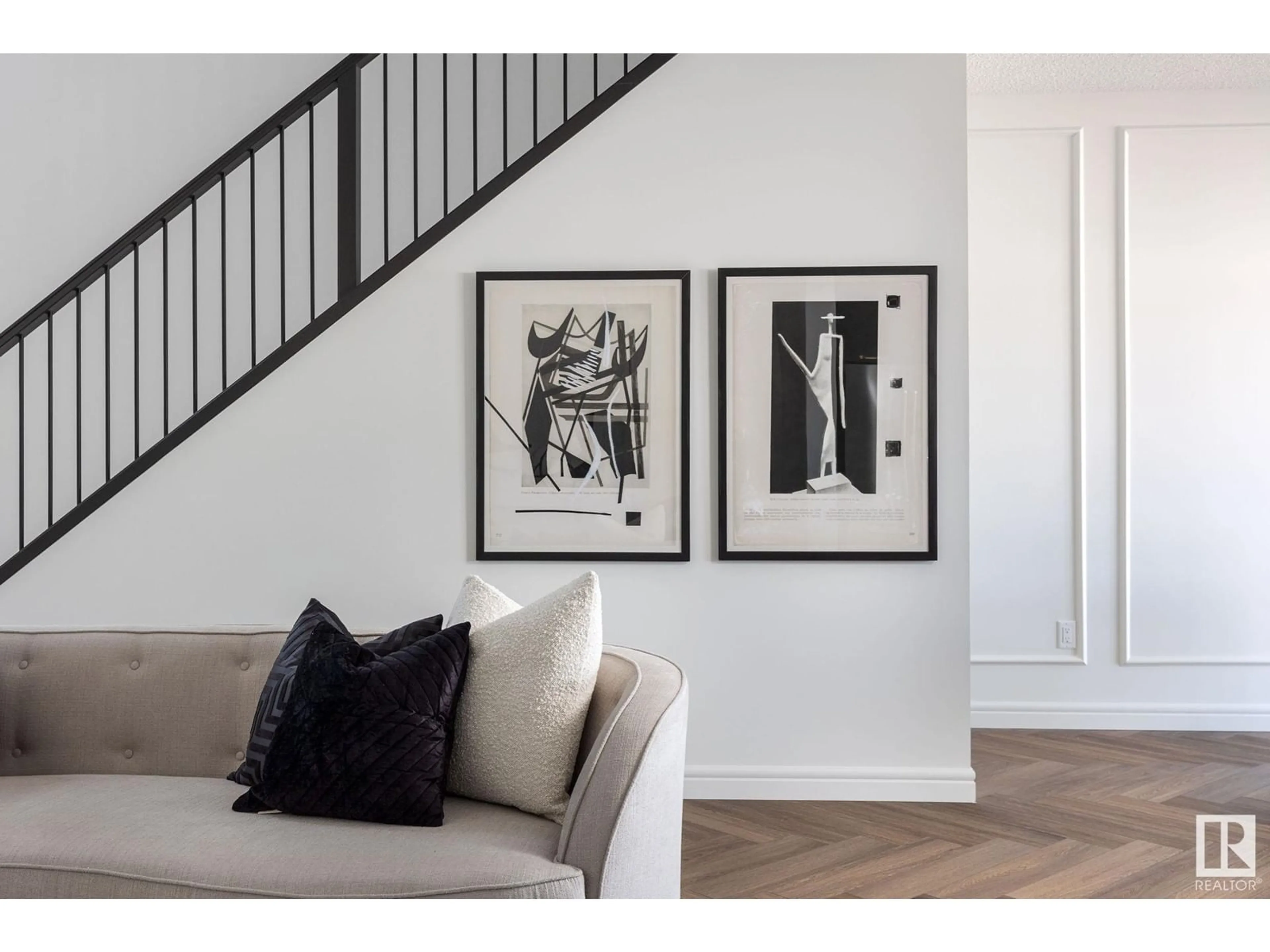 Indoor entryway for NW - 12915 213 ST, Edmonton Alberta T5S0R9