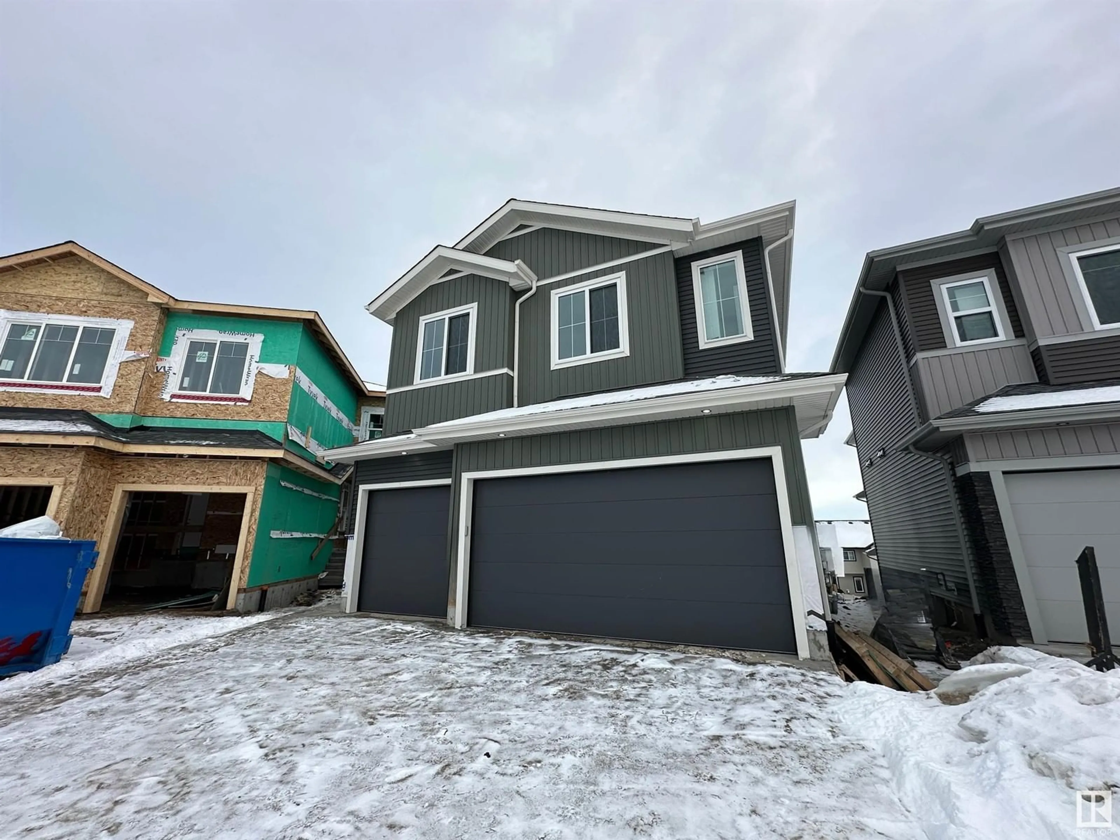 Home with vinyl exterior material, street for 17043 45 ST NW, Edmonton Alberta T5Y4C9