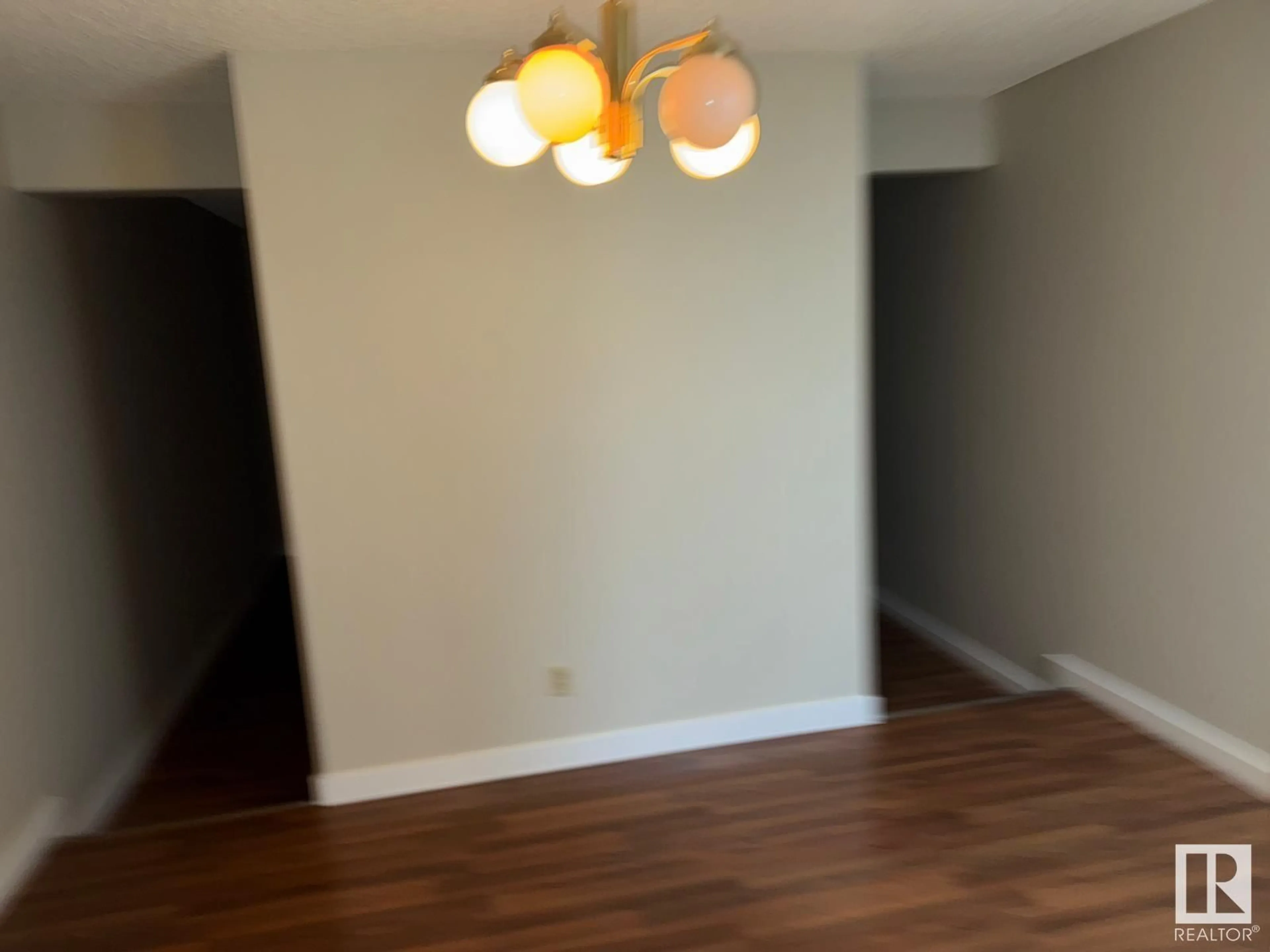 A pic of a room for #90 7604 29 AV NW, Edmonton Alberta T6K3Z2