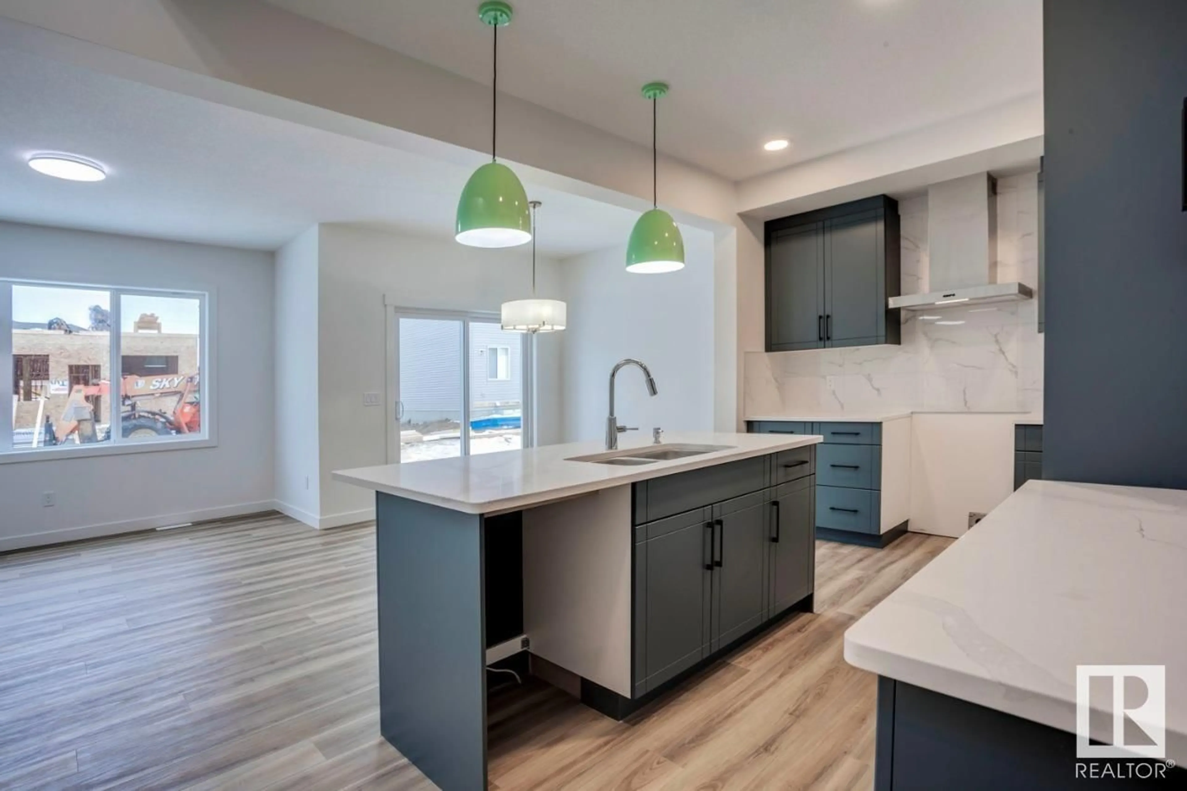 Open concept kitchen, unknown for 1219 14 AV NW, Edmonton Alberta T6T2V2